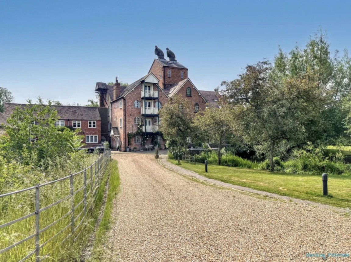 Race View, Great Alne Mill, Mill Lane, Great Alne, Alcester B49 6JA