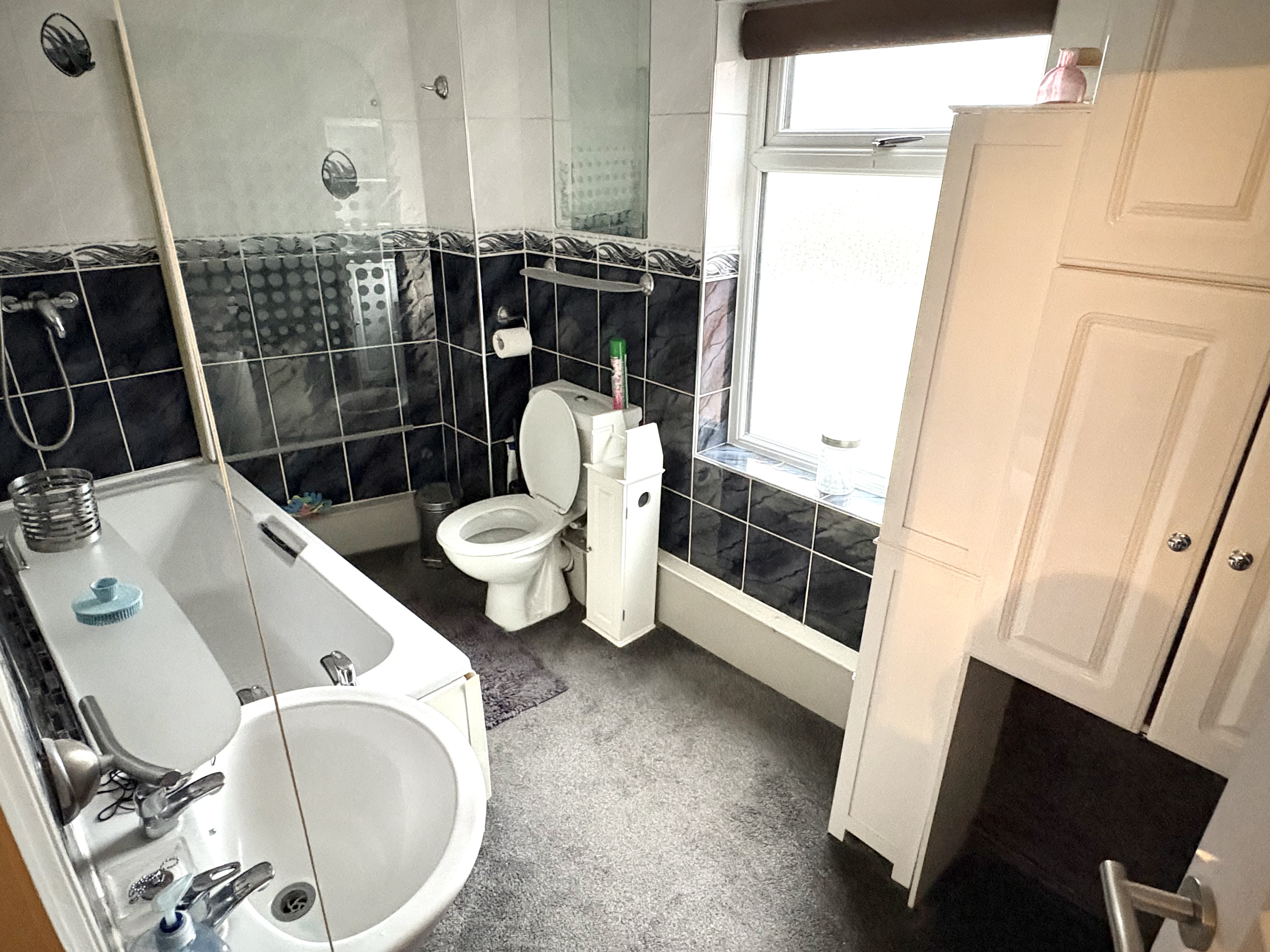 Property image #9