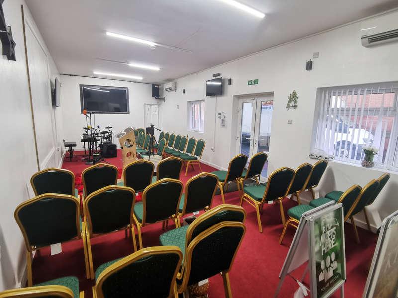 Unit 10b, Albion Trading Estate, Mill Street, Salford M6 6LL