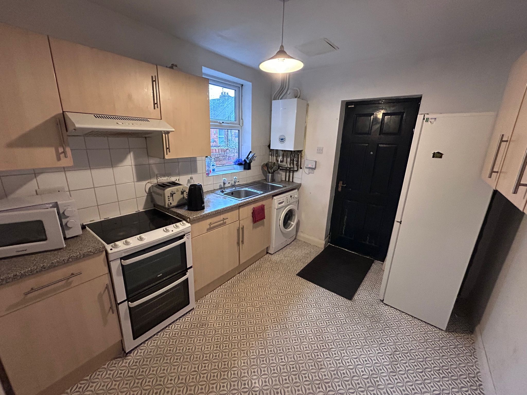 35 Birrell Road, Forest Fields, Nottingham NG7 6LN