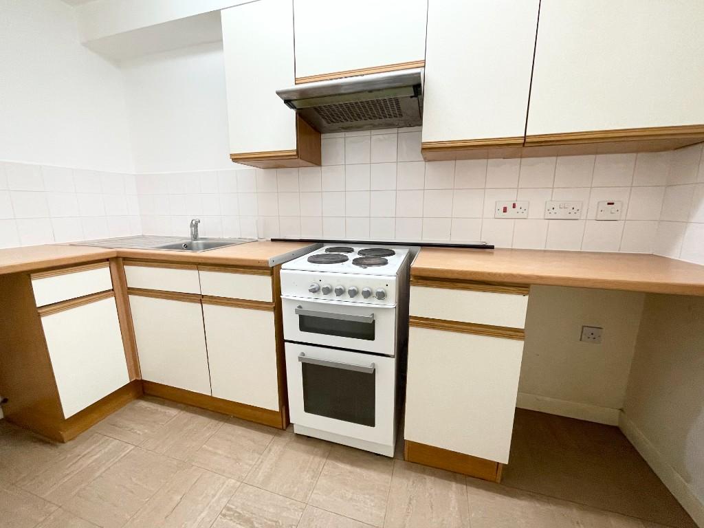 31 Lower High Street, Wednesbury WS10 7AQ