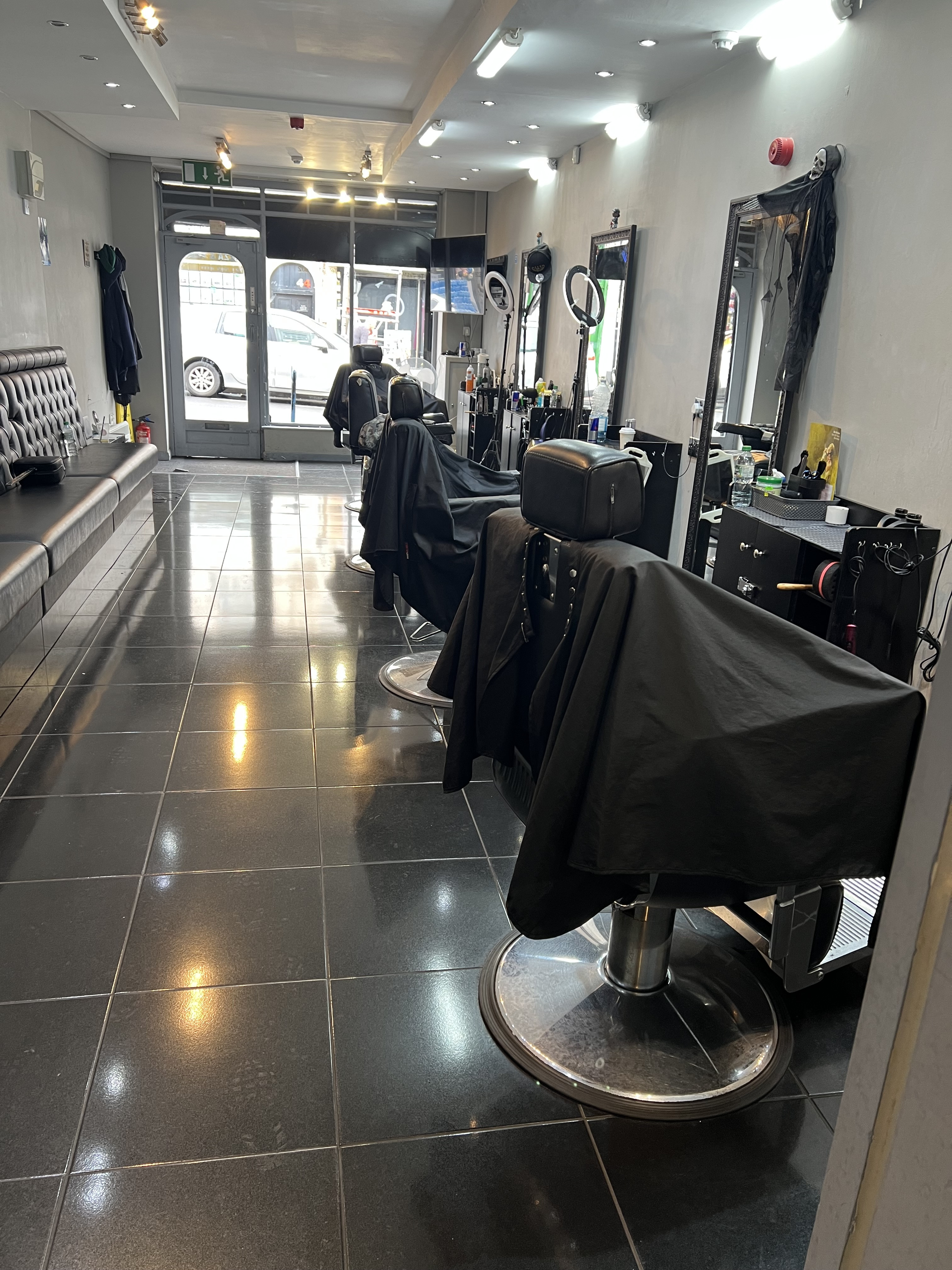 31 Lower High Street, Wednesbury WS10 7AQ