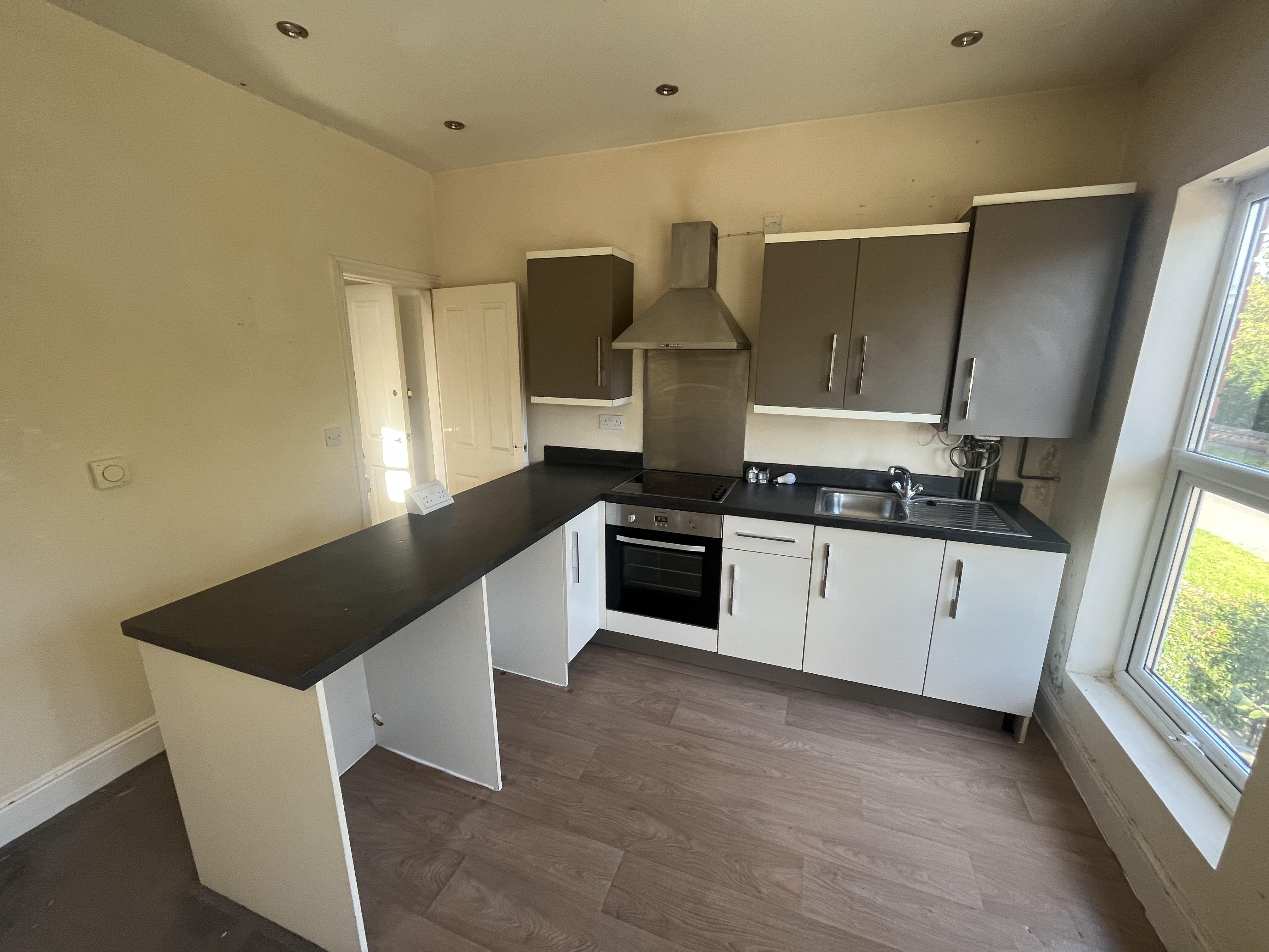 82 Harrowby Road, Grantham, Nottinghamshire NG31 9DS