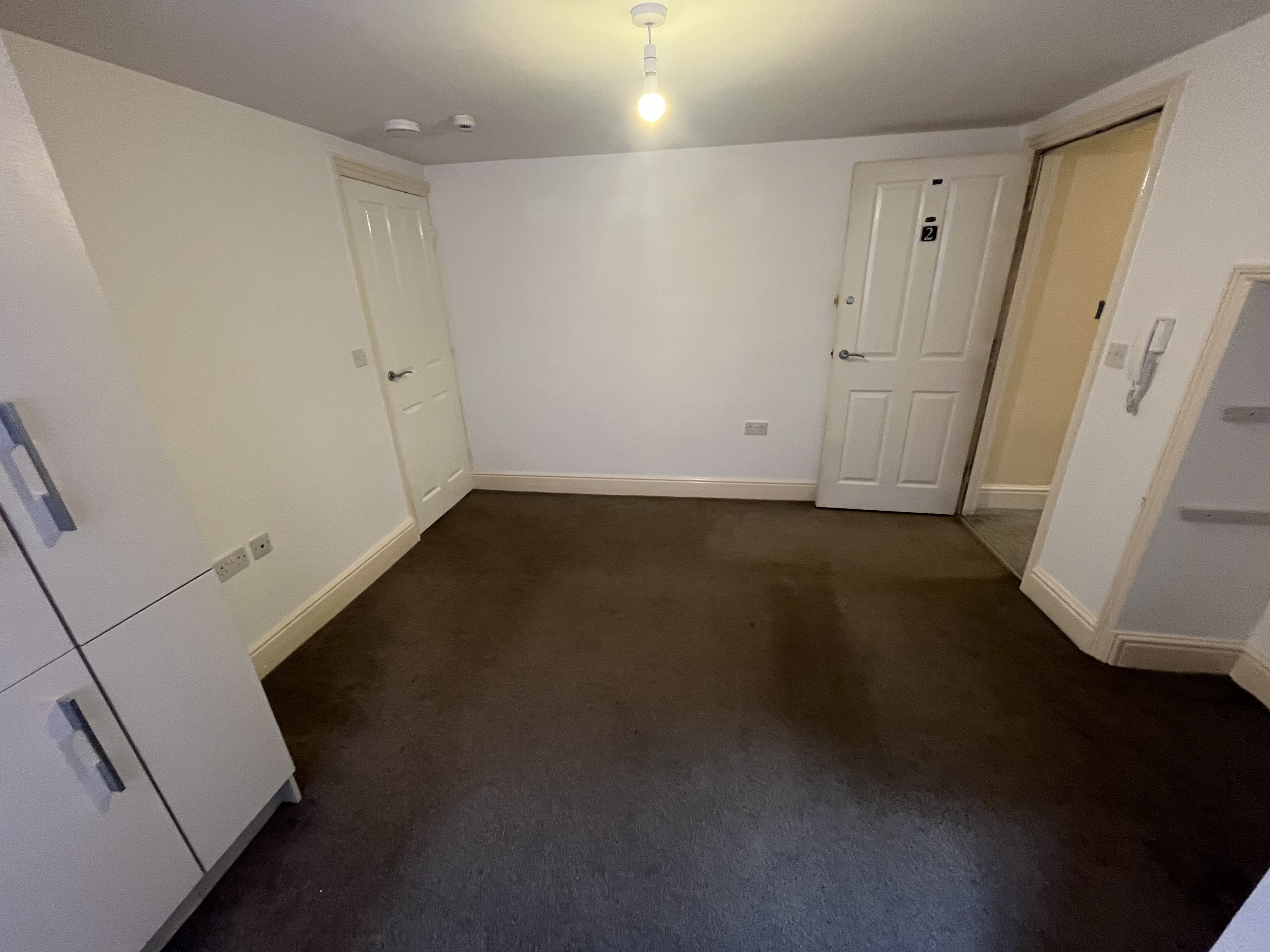 82 Harrowby Road, Grantham, Nottinghamshire NG31 9DS