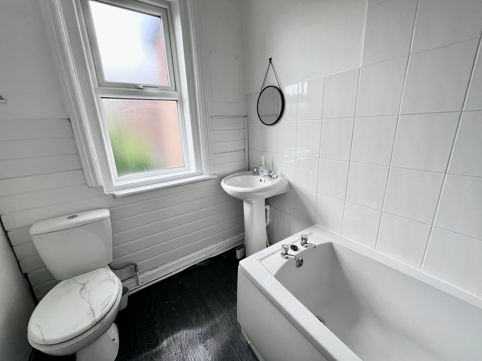 Property image #6