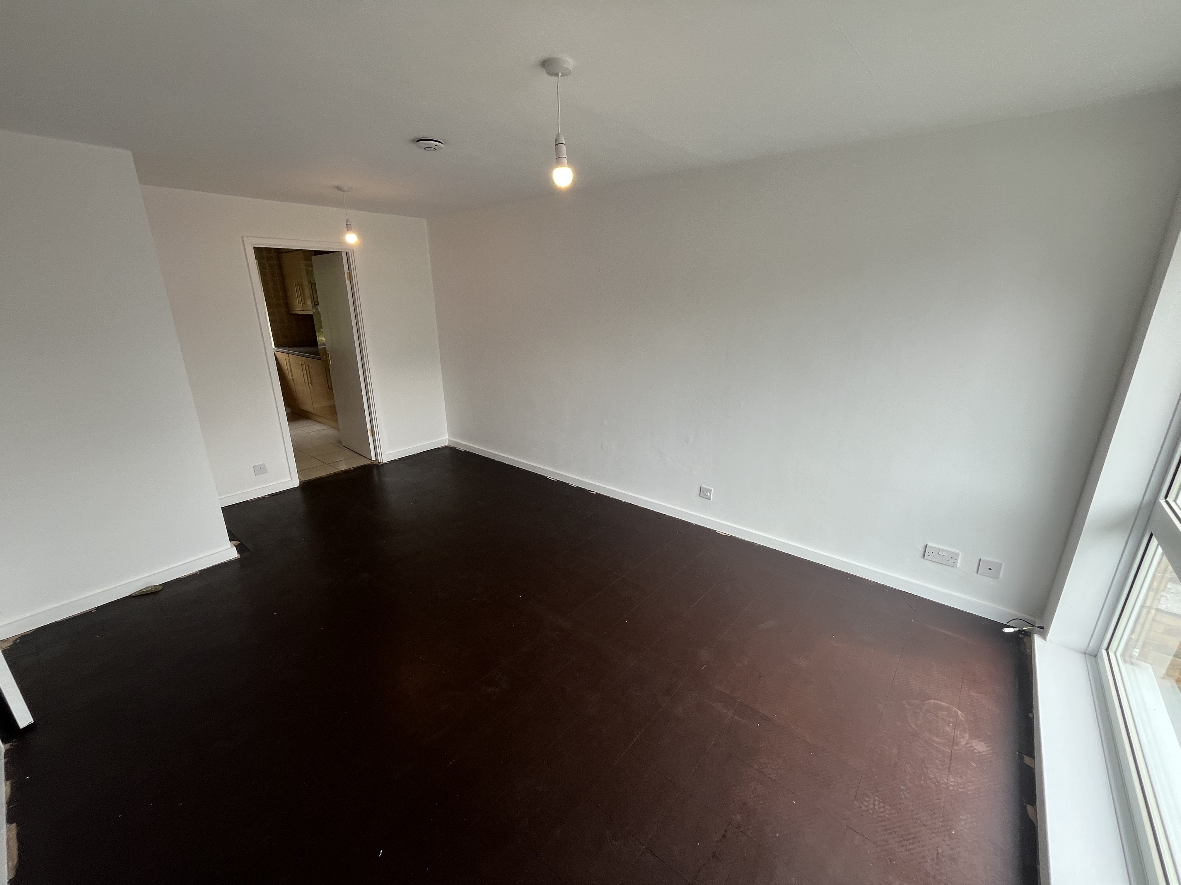 197 Nethercote Gardens, Shirley, Solihull, West Midlands B90 1BJ