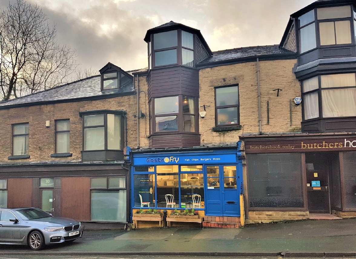 11 Victoria Terrace, Fairfield Road, Buxton, Derbyshire SK17 7BL