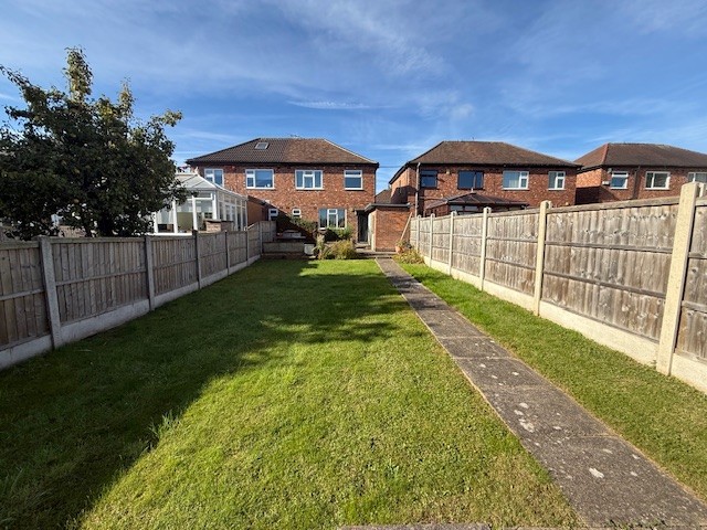 19 Nursery Avenue, Sandiacre, Derbyshire NG10 5HG