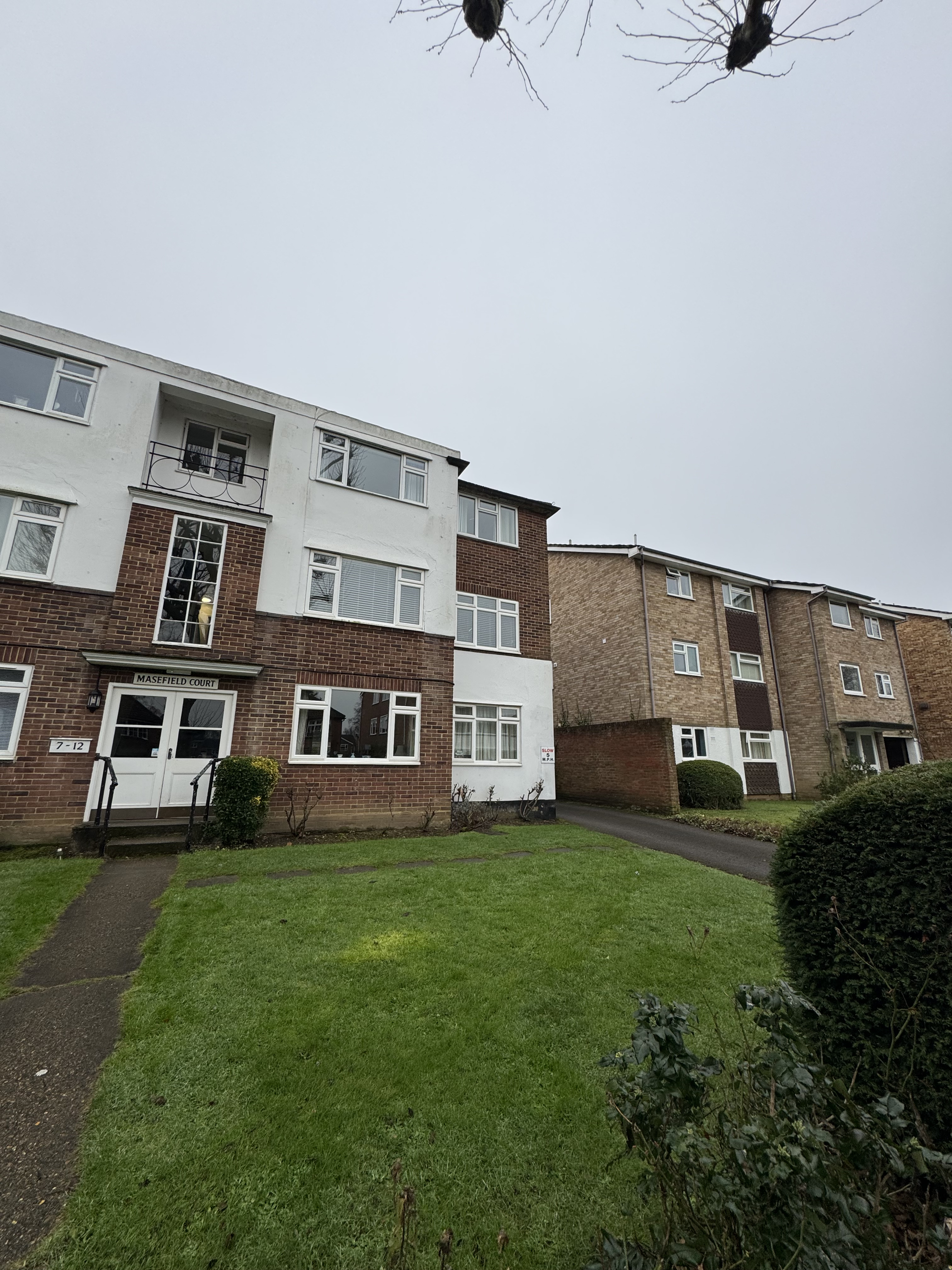 9 Masefield Court, 16 Lovelace Road, Surbiton KT6 6NH