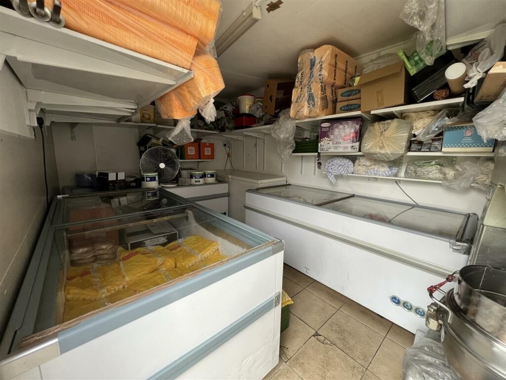 15-16 Market Place, Coleford, Gloucestershire GL16 8AW