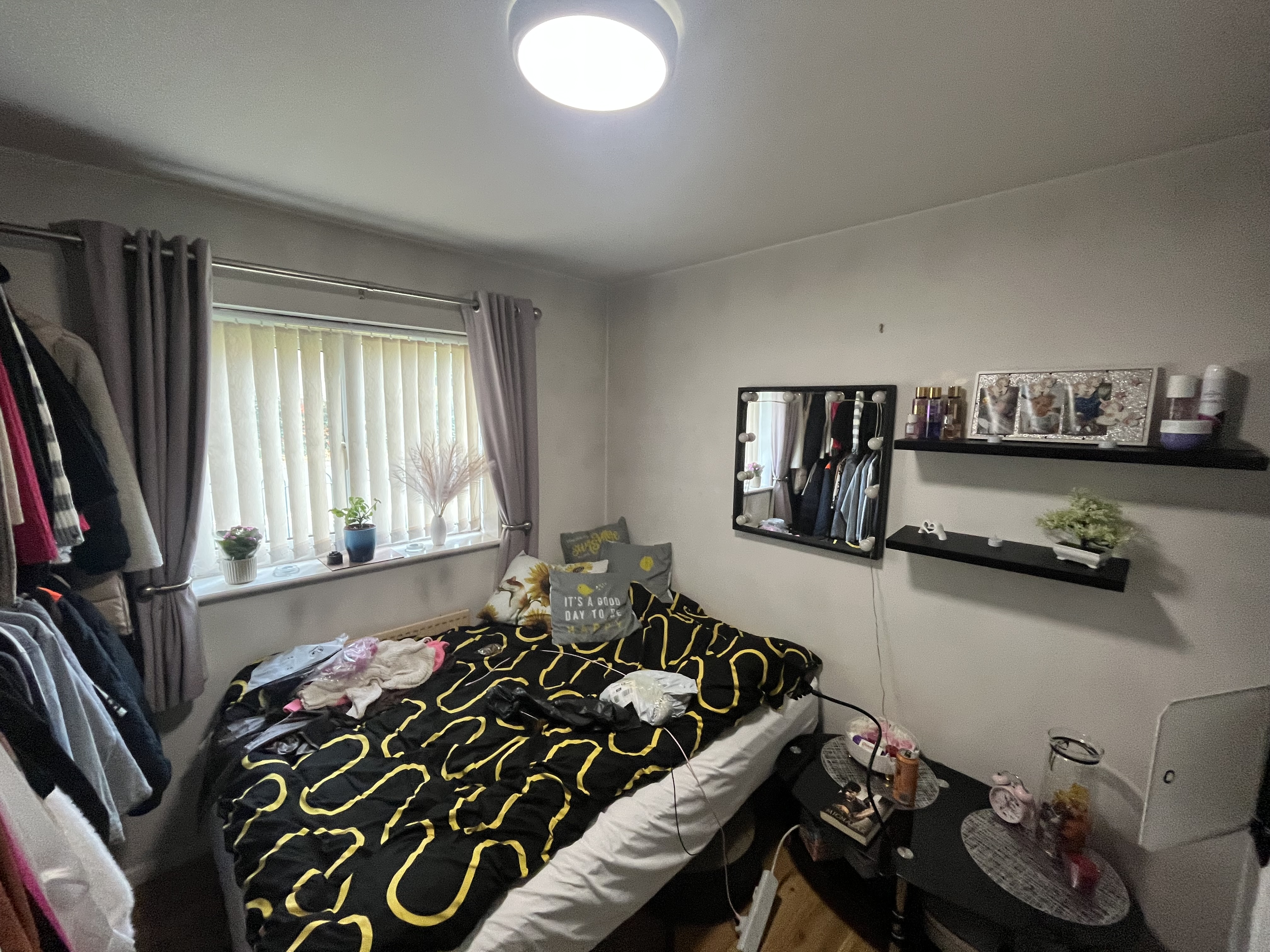Property image #3