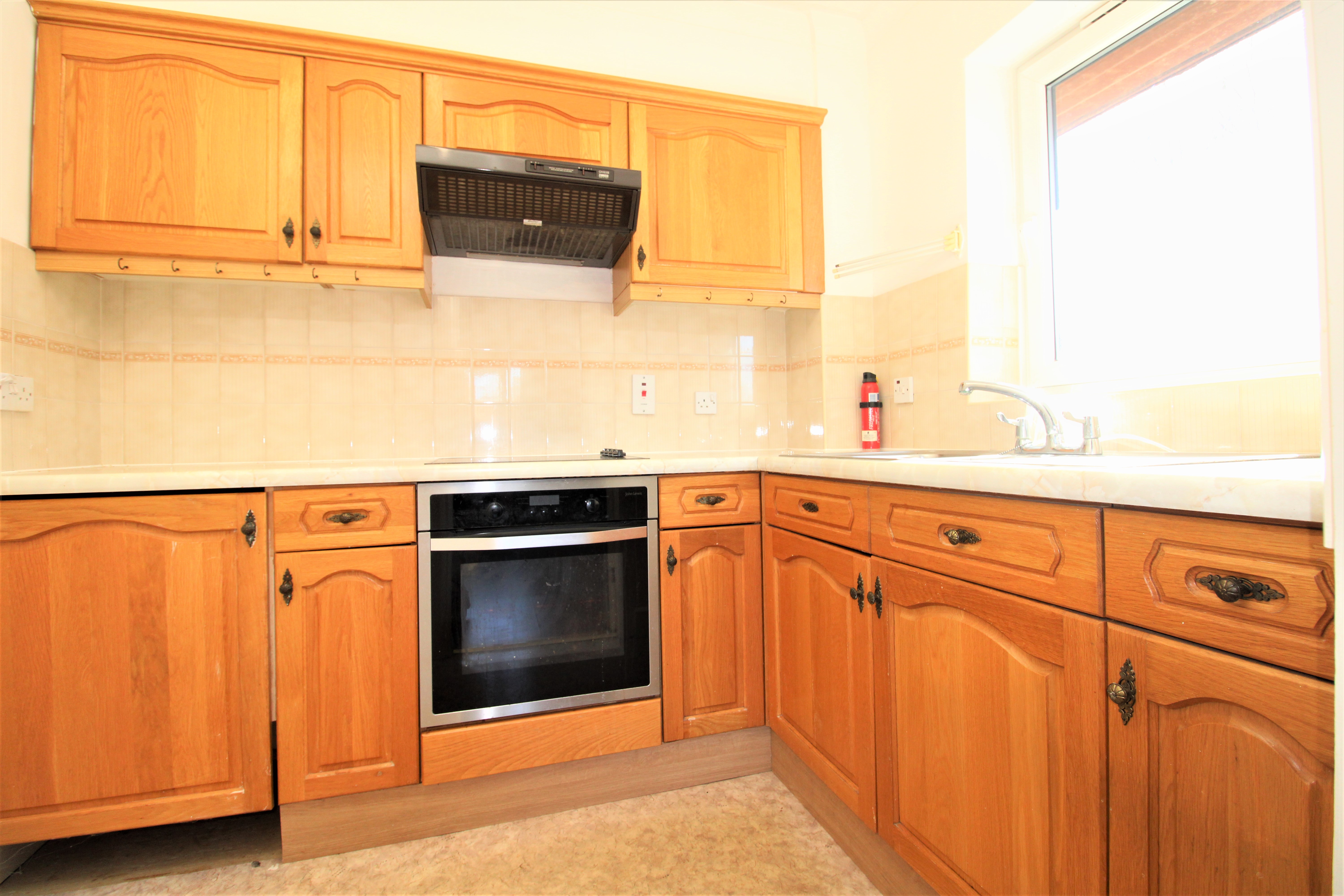 Flat 24, Hertford Mews, Billy Lows Lane, Potters Bar EN6 1XW