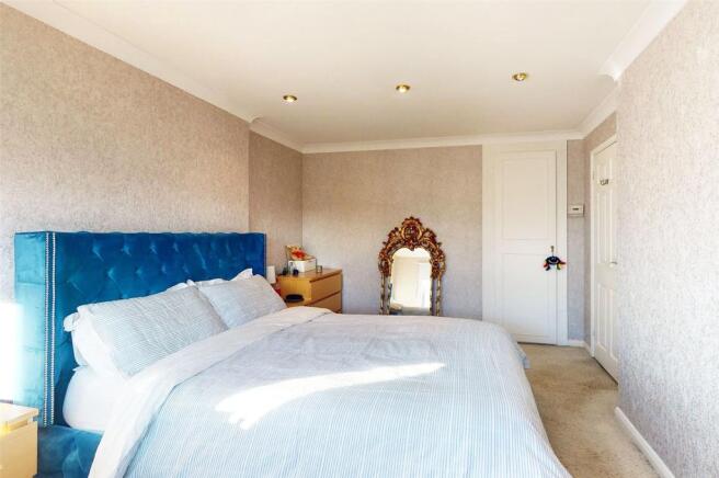18 Rectory Road, Pitsea, Basildon, Essex SS13 2AA