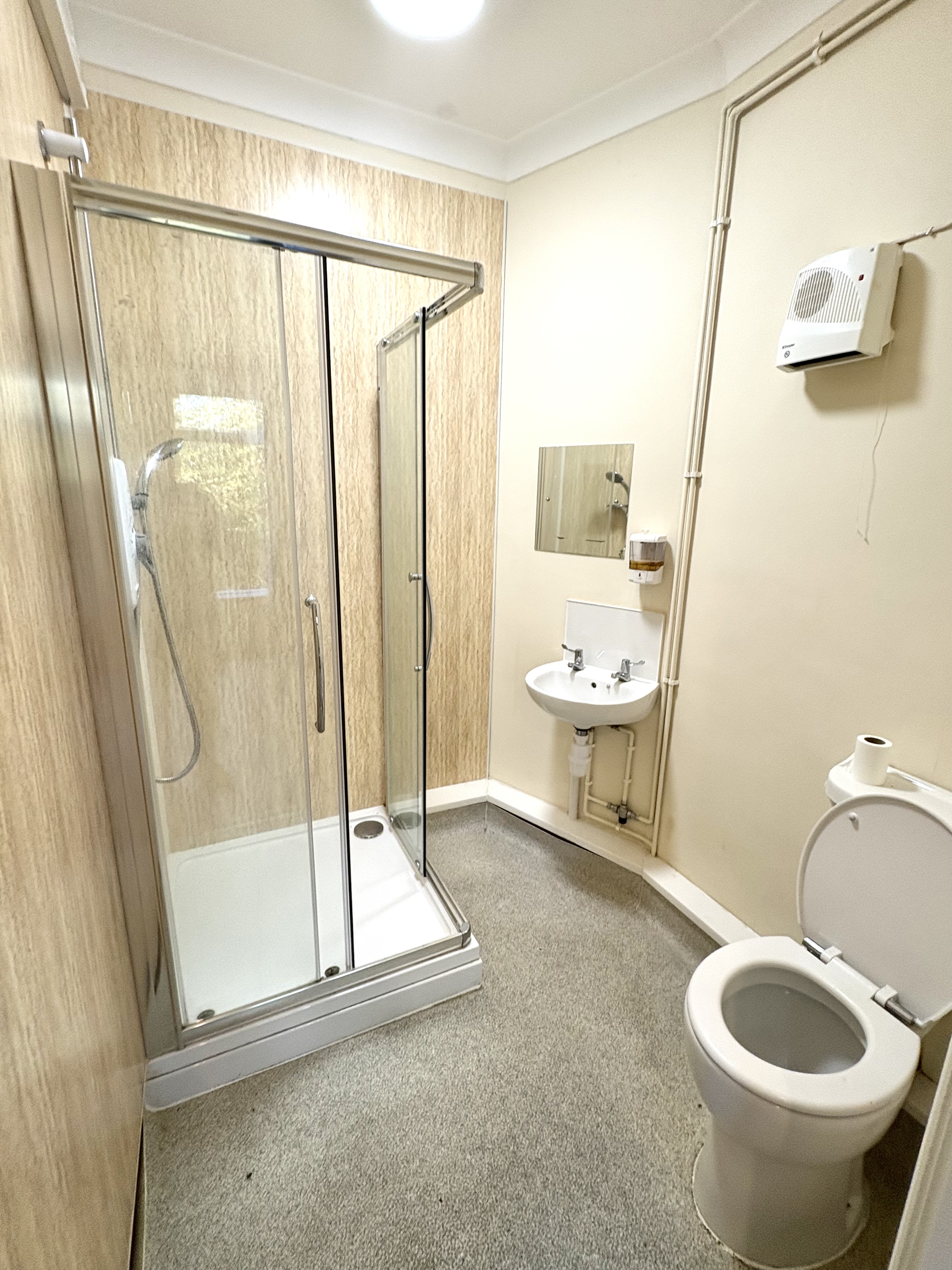 16 Mansfield Road, Heanor, Derbyshire DE75 7AJ