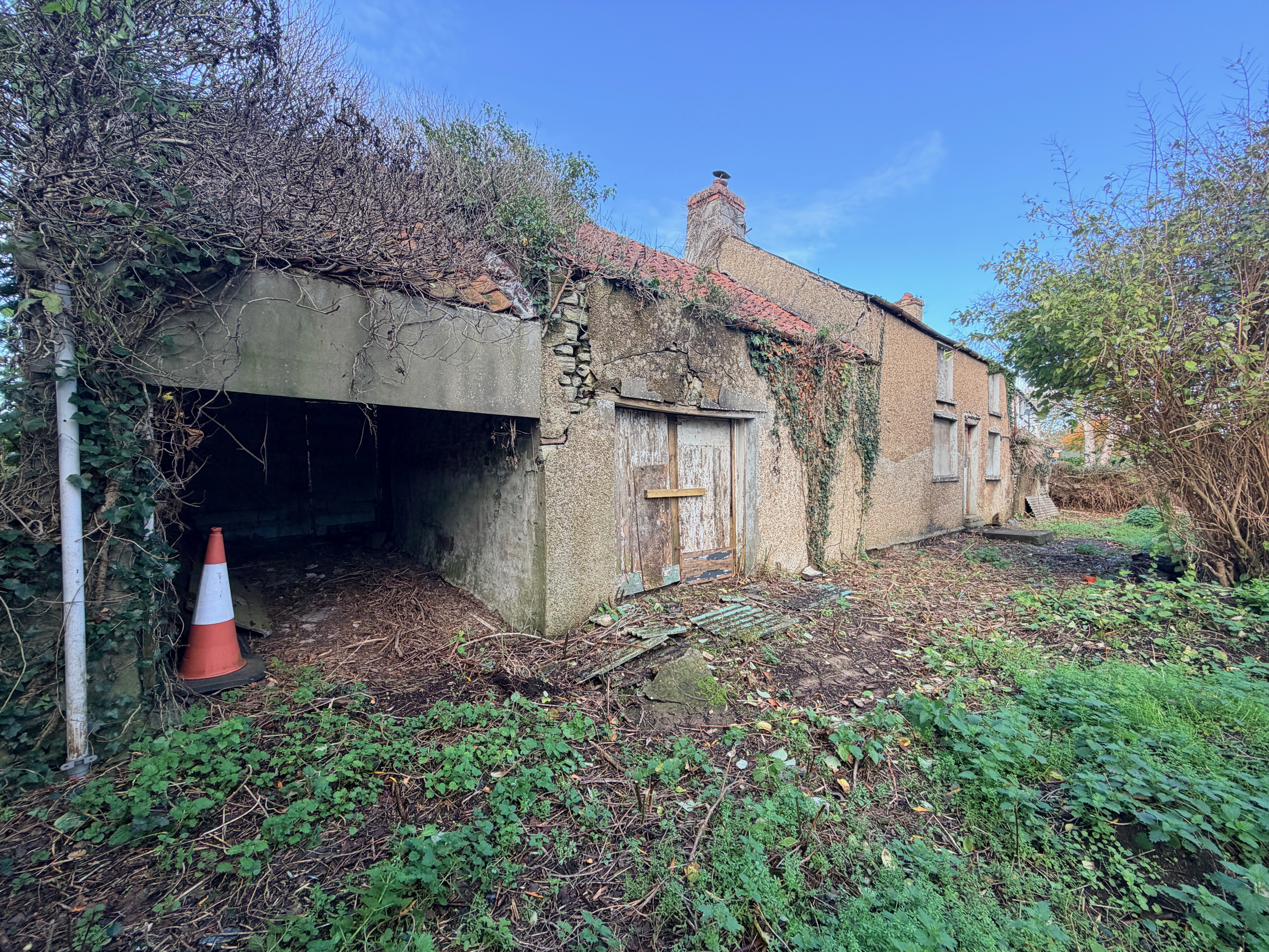 Oak Cottage, Bishton Road, Bishton, Newport NP18 2DZ