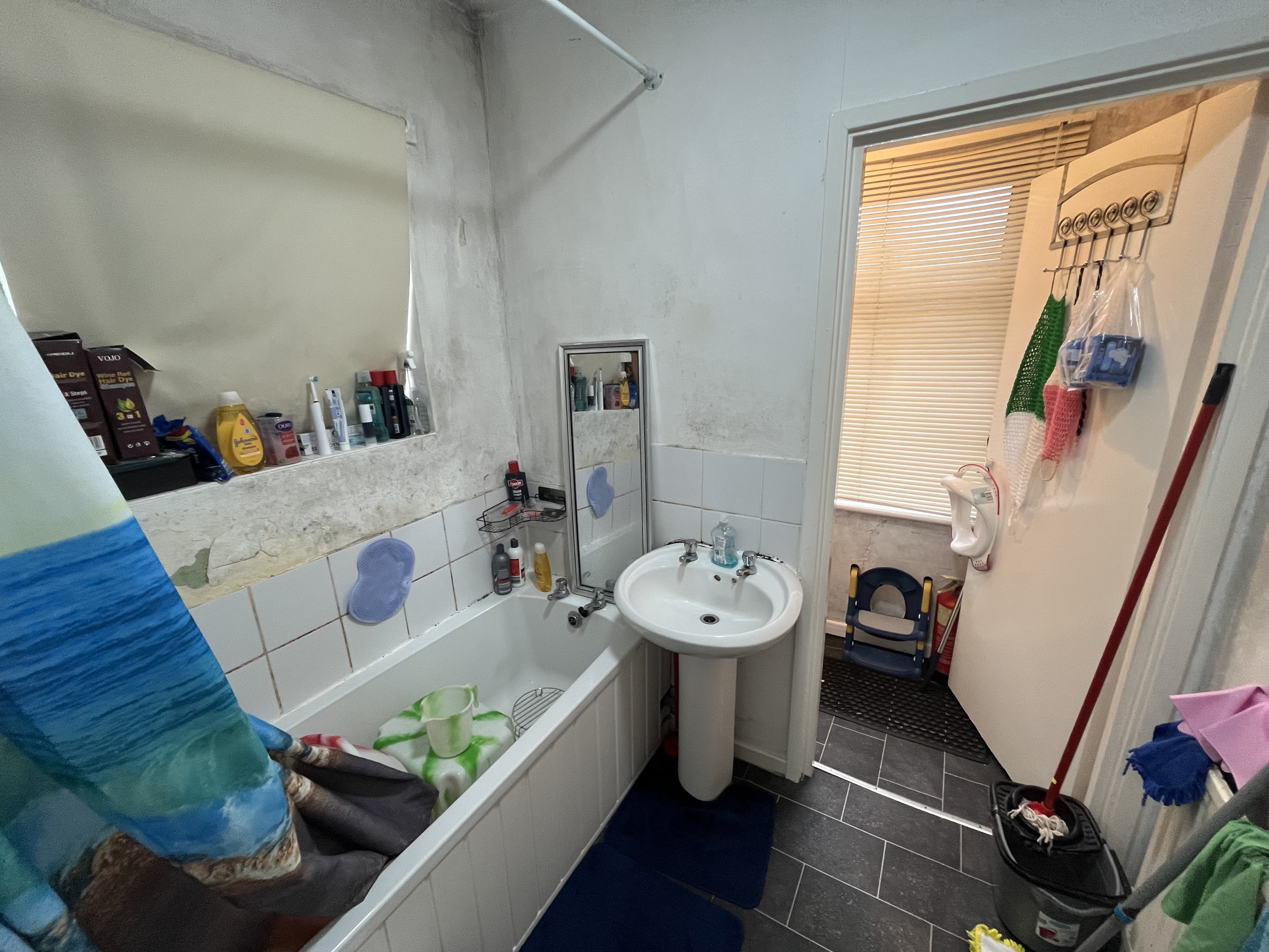 585 Aylestone Road, Leicester LE2 8TD