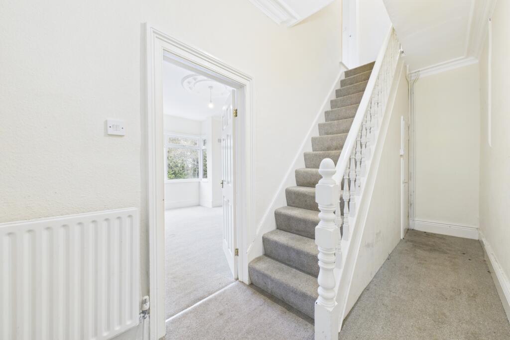 47 Cliffefield Road, Meersbrook, Sheffield S8 9DJ