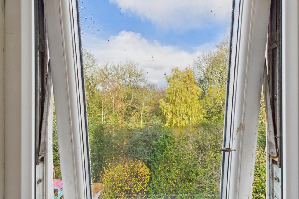 47 Cliffefield Road, Meersbrook, Sheffield S8 9DJ