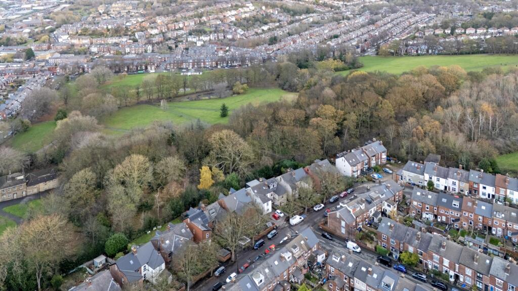 47 Cliffefield Road, Meersbrook, Sheffield S8 9DJ