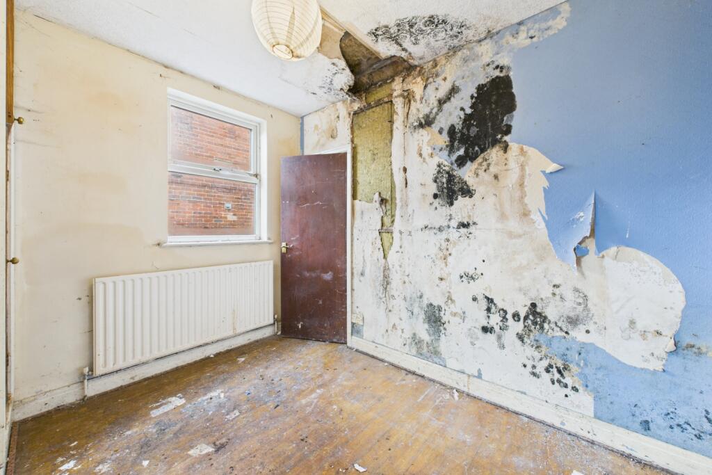 47 Cliffefield Road, Meersbrook, Sheffield S8 9DJ