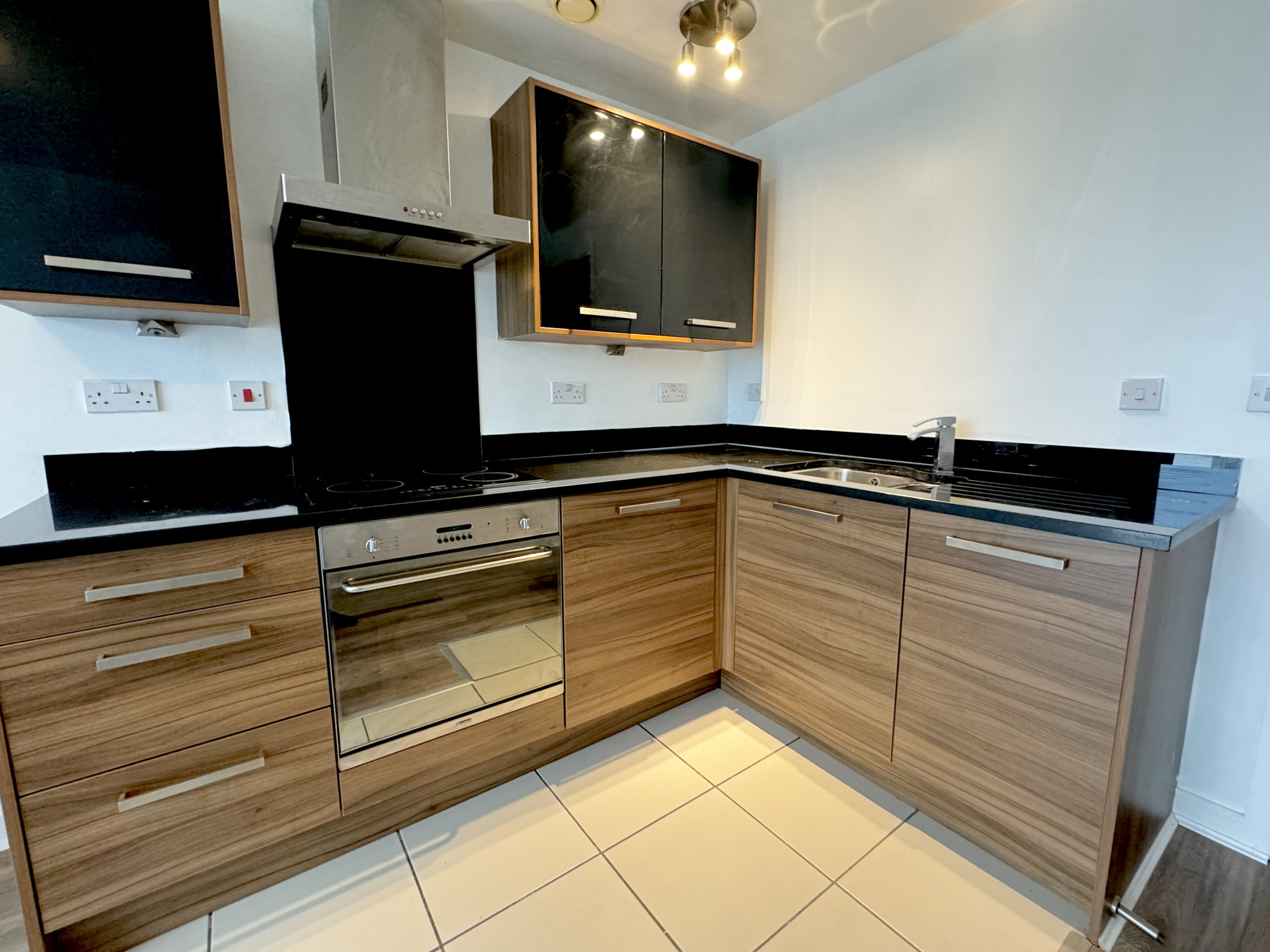 Property image #3