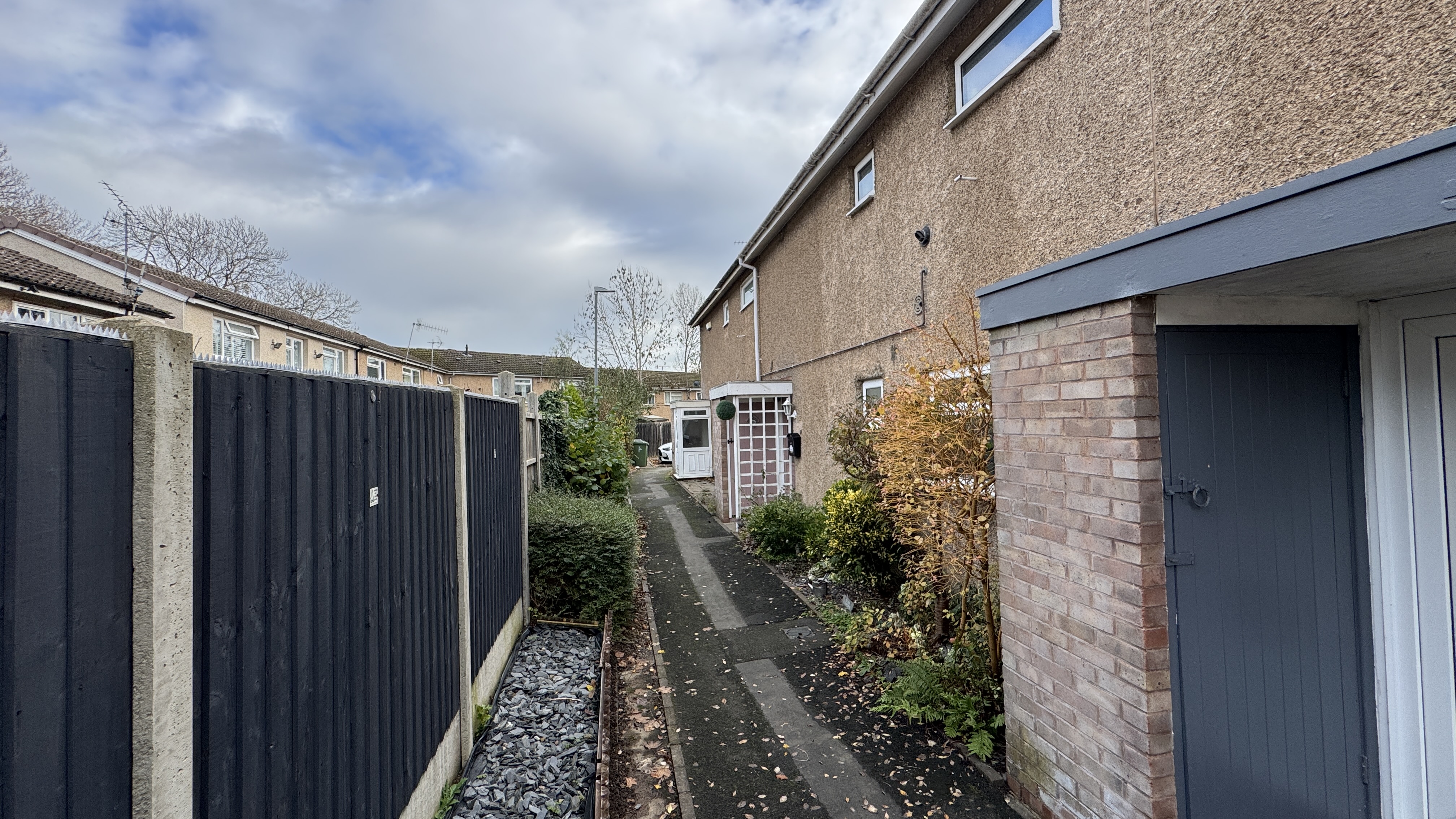 6 Garway Close, Redditch B98 0BY