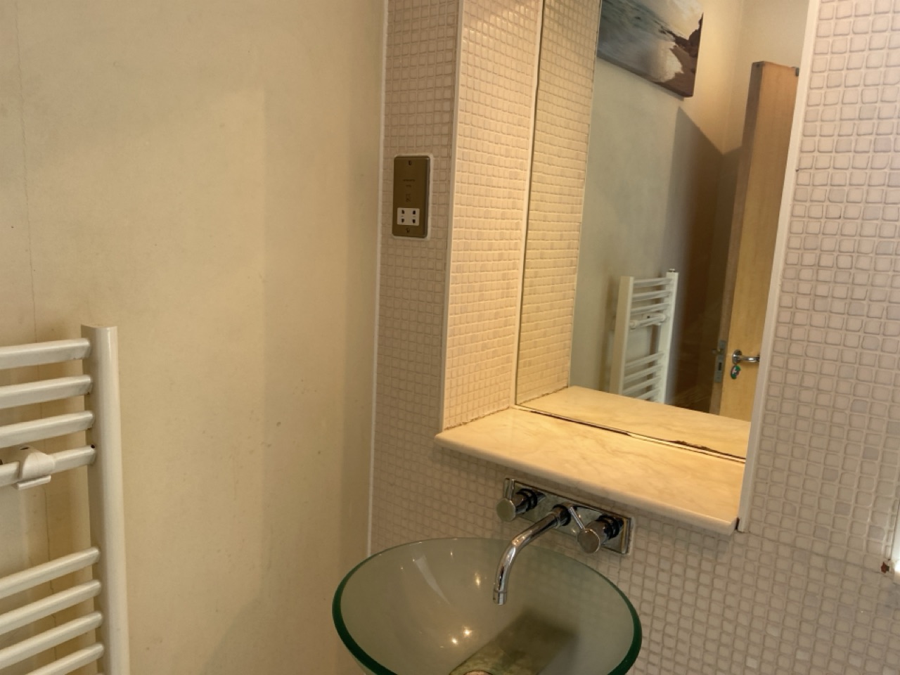 Flat 9, 759-763  Finchley Road, London NW11 8DL