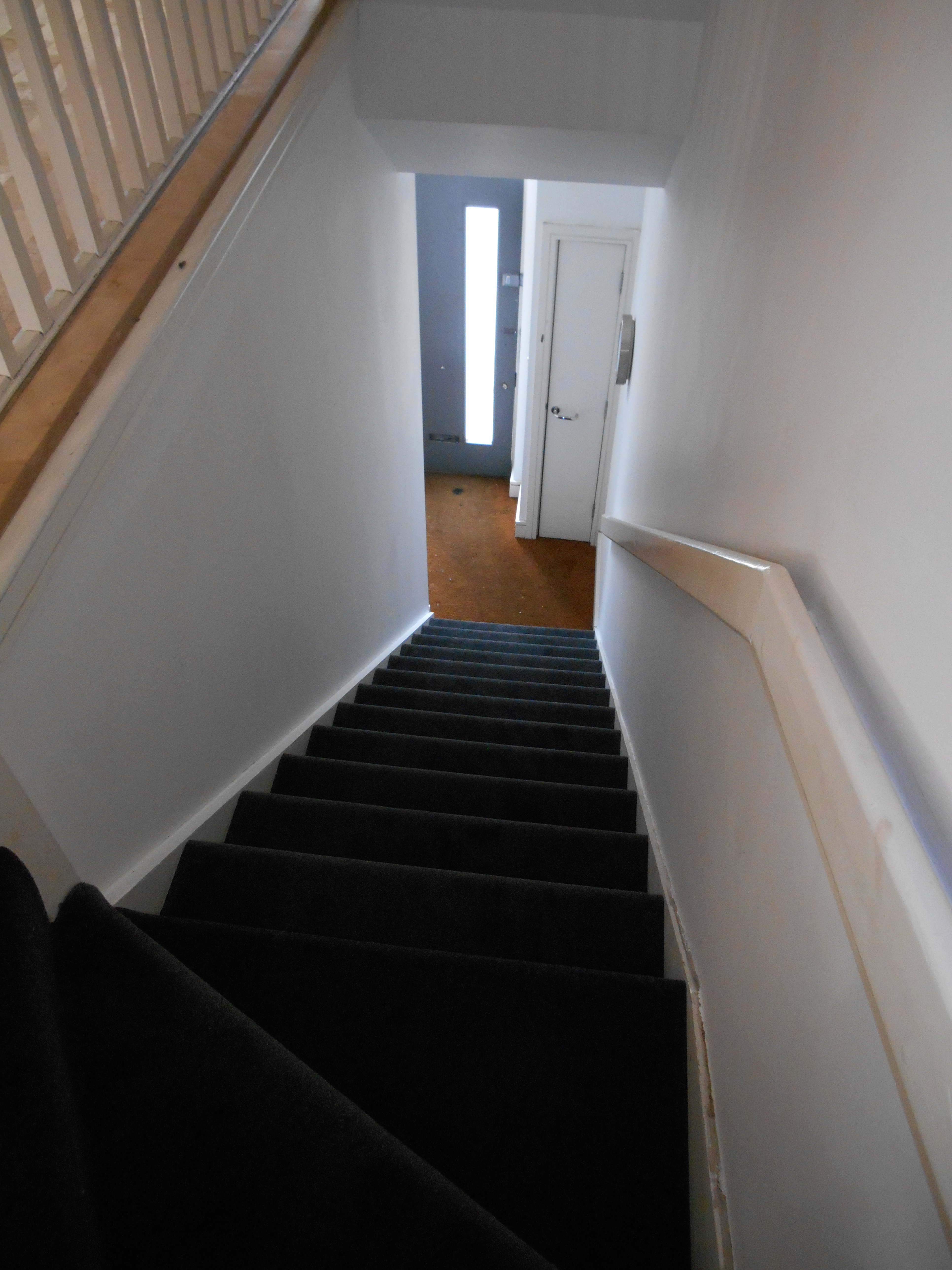 Flat 9, 759-763  Finchley Road, London NW11 8DL