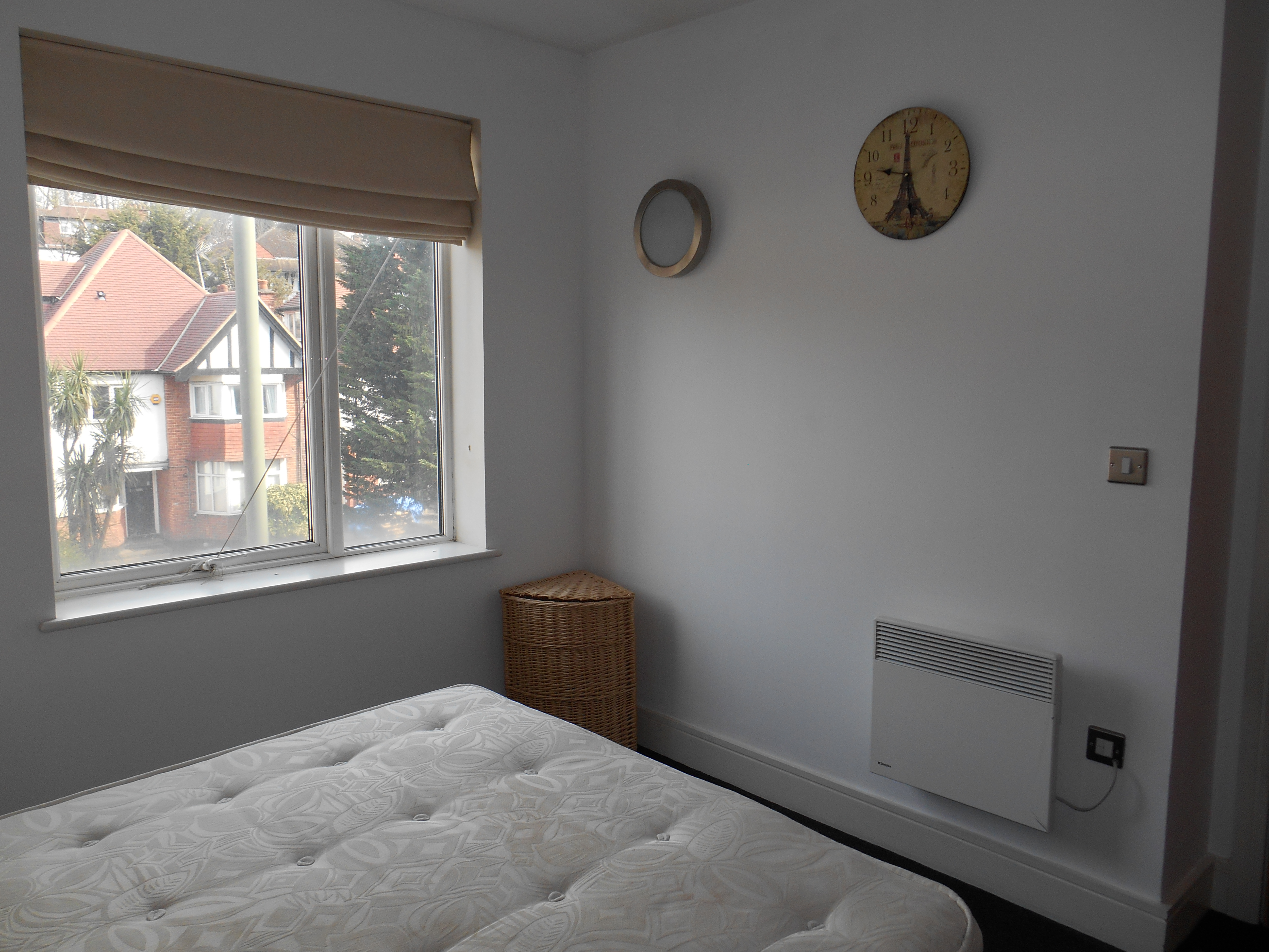 Flat 9, 759-763  Finchley Road, London NW11 8DL