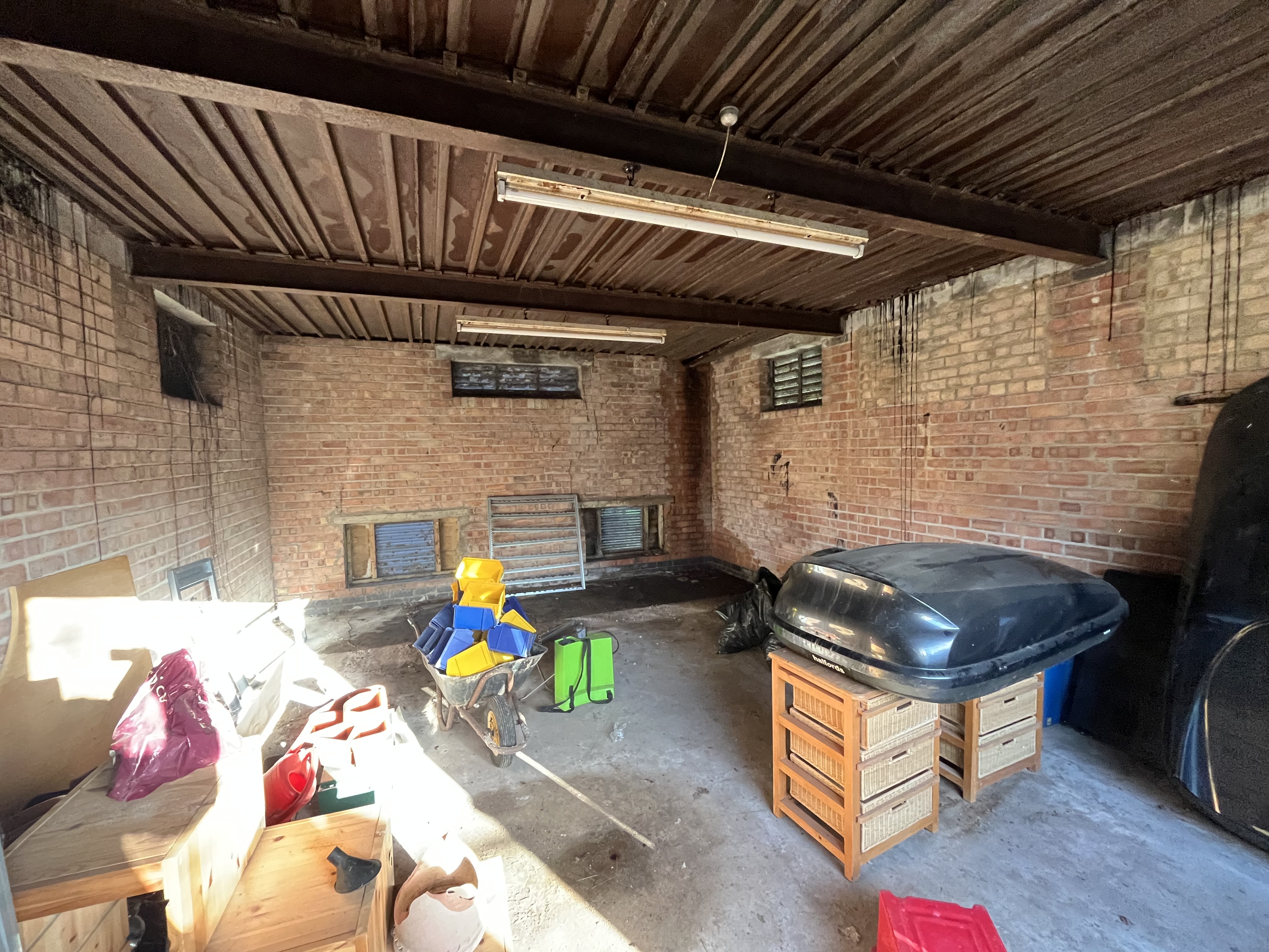 Former Substation, To rear of 345 Stamford Road, Kettering, Northamptonshire NN16 9SY