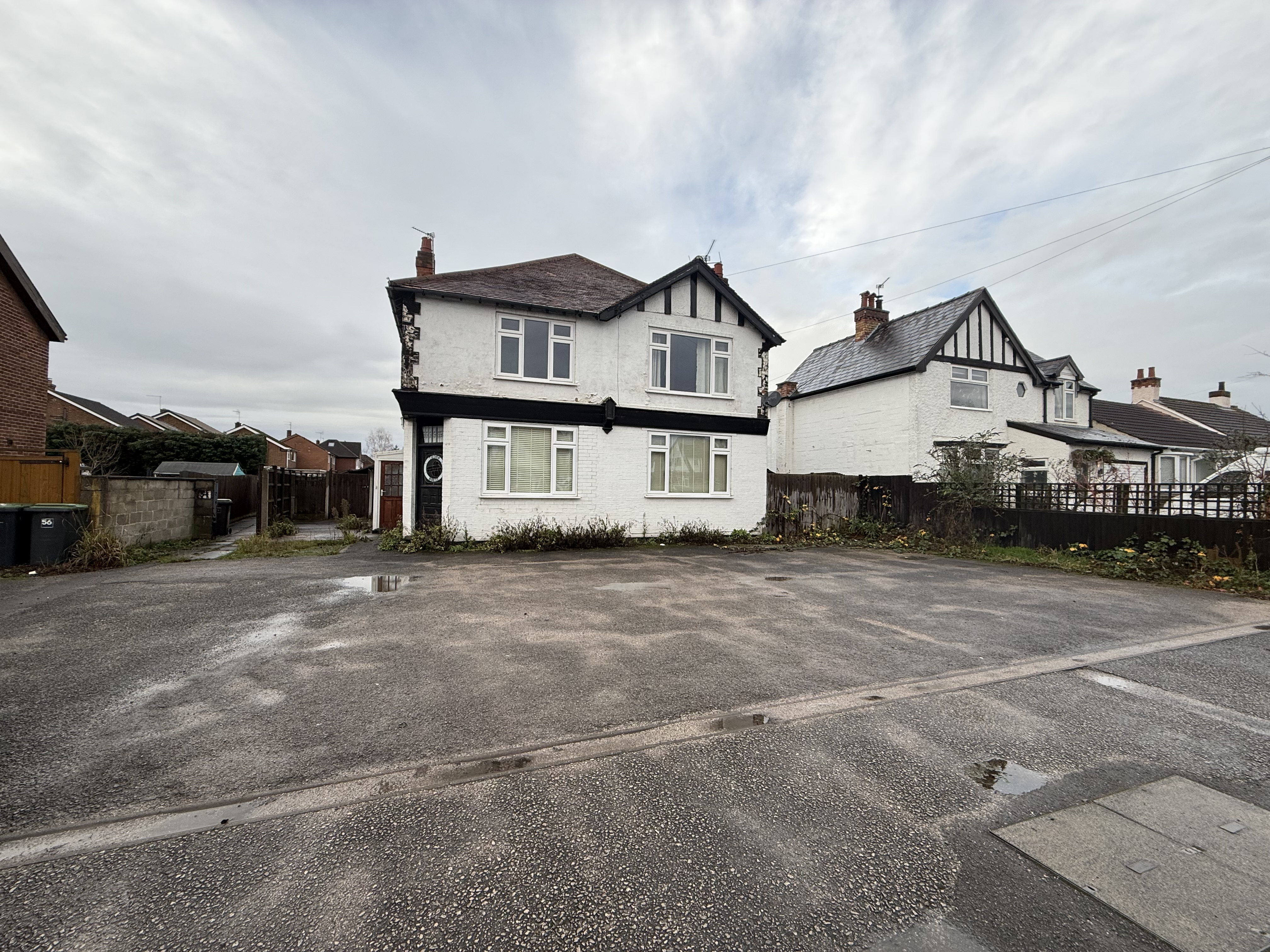 52 Attenborough Lane, Beeston, Nottingham NG9 5JW