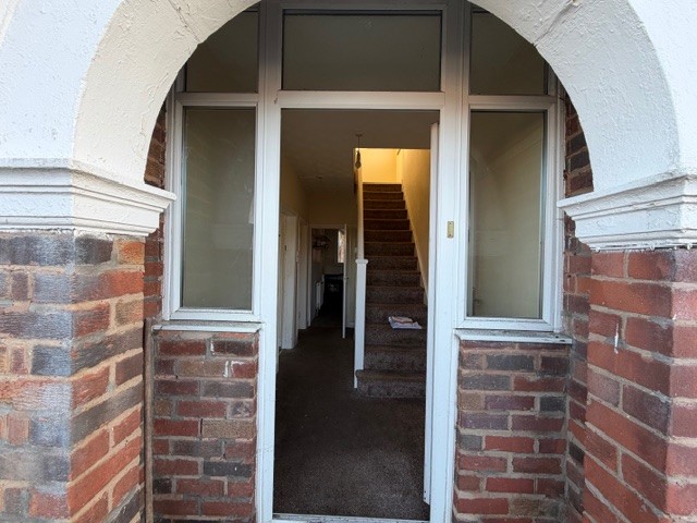 102 Freeman Road North, Leicester LE5 4NA