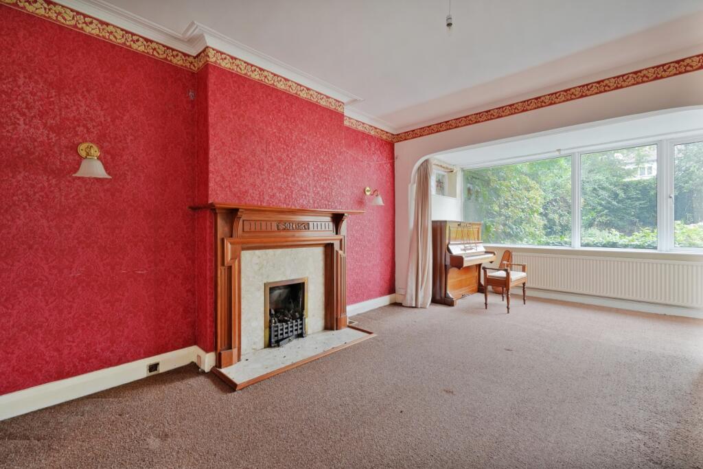 36 Meadow Grove Road, Sheffield S17 4FF