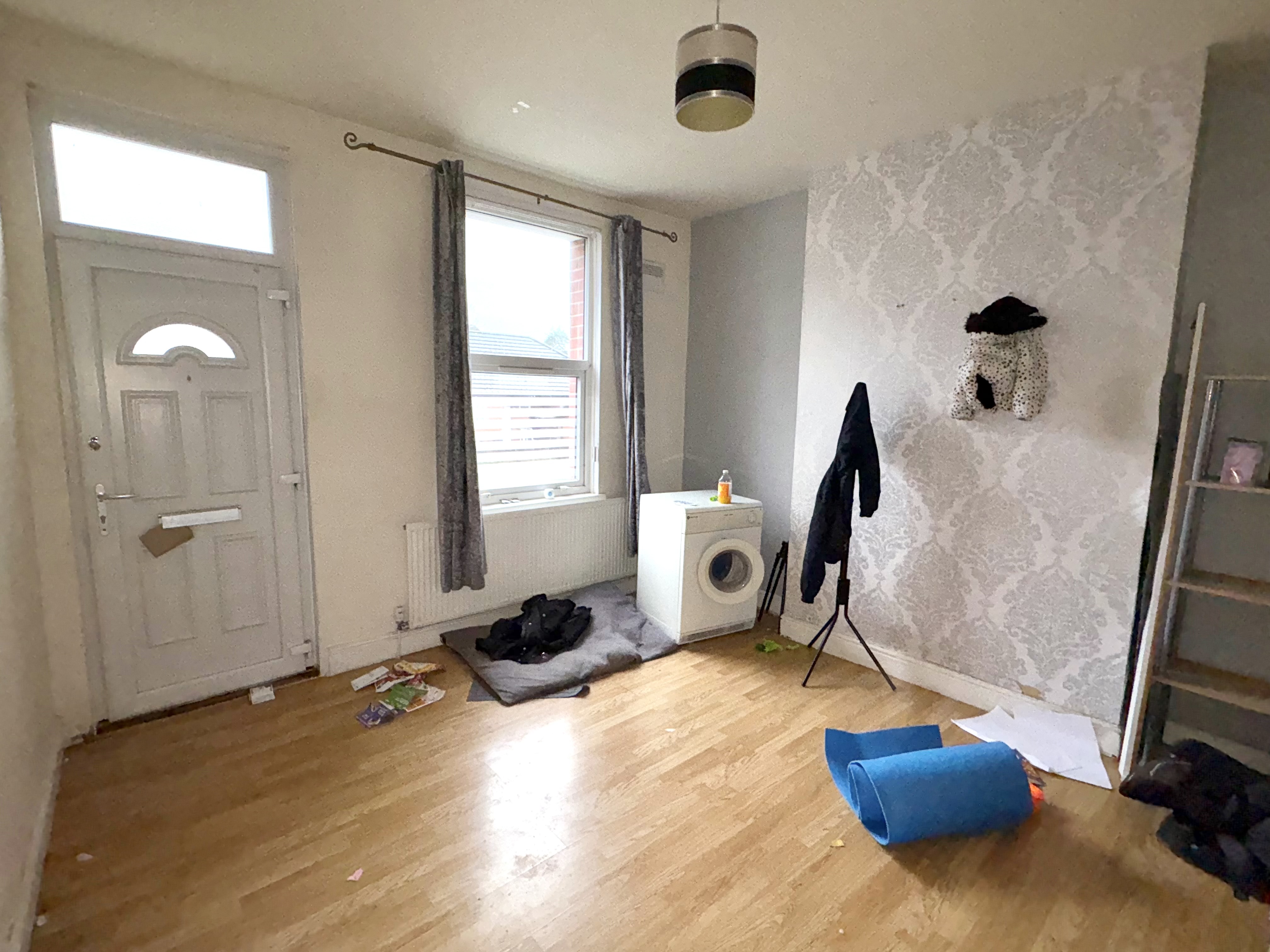 43 St. Albans Road, Nottingham NG6 9JQ