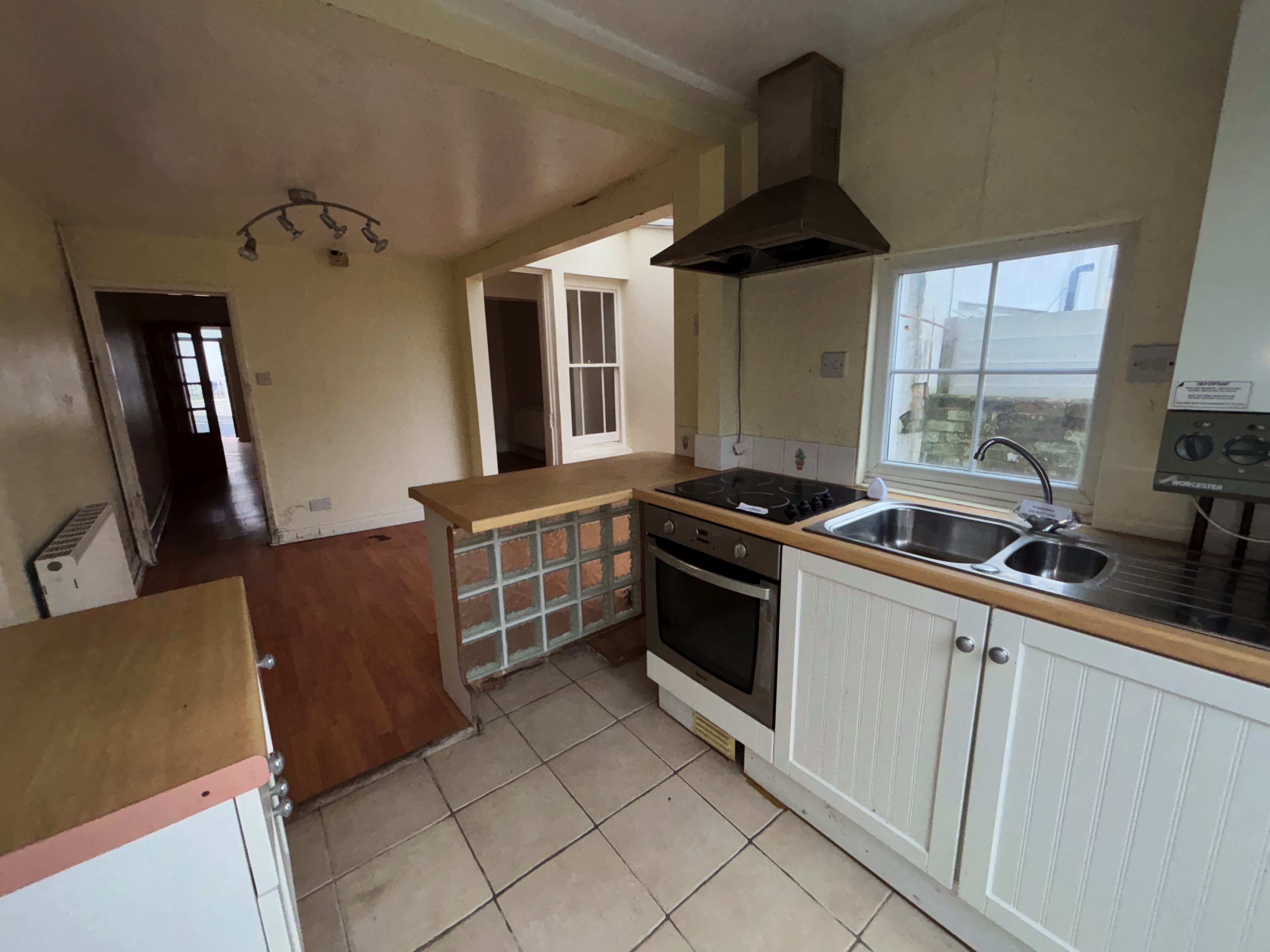 20 Nelson Street, Ryde, Isle of Wight PO33 2EZ