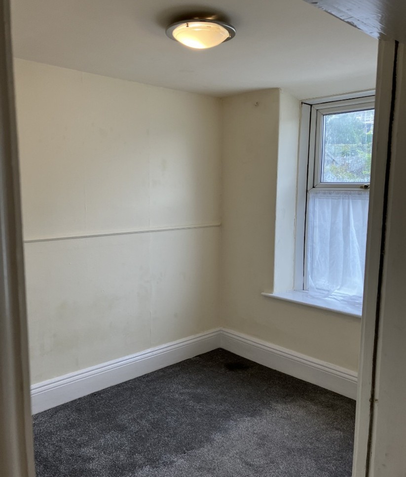 Flats 1- 4, 10 Woodland View, Fairfield Road, Buxton, Derbyshire SK17 7DJ