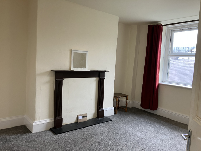 Flats 1- 4, 10 Woodland View, Fairfield Road, Buxton, Derbyshire SK17 7DJ