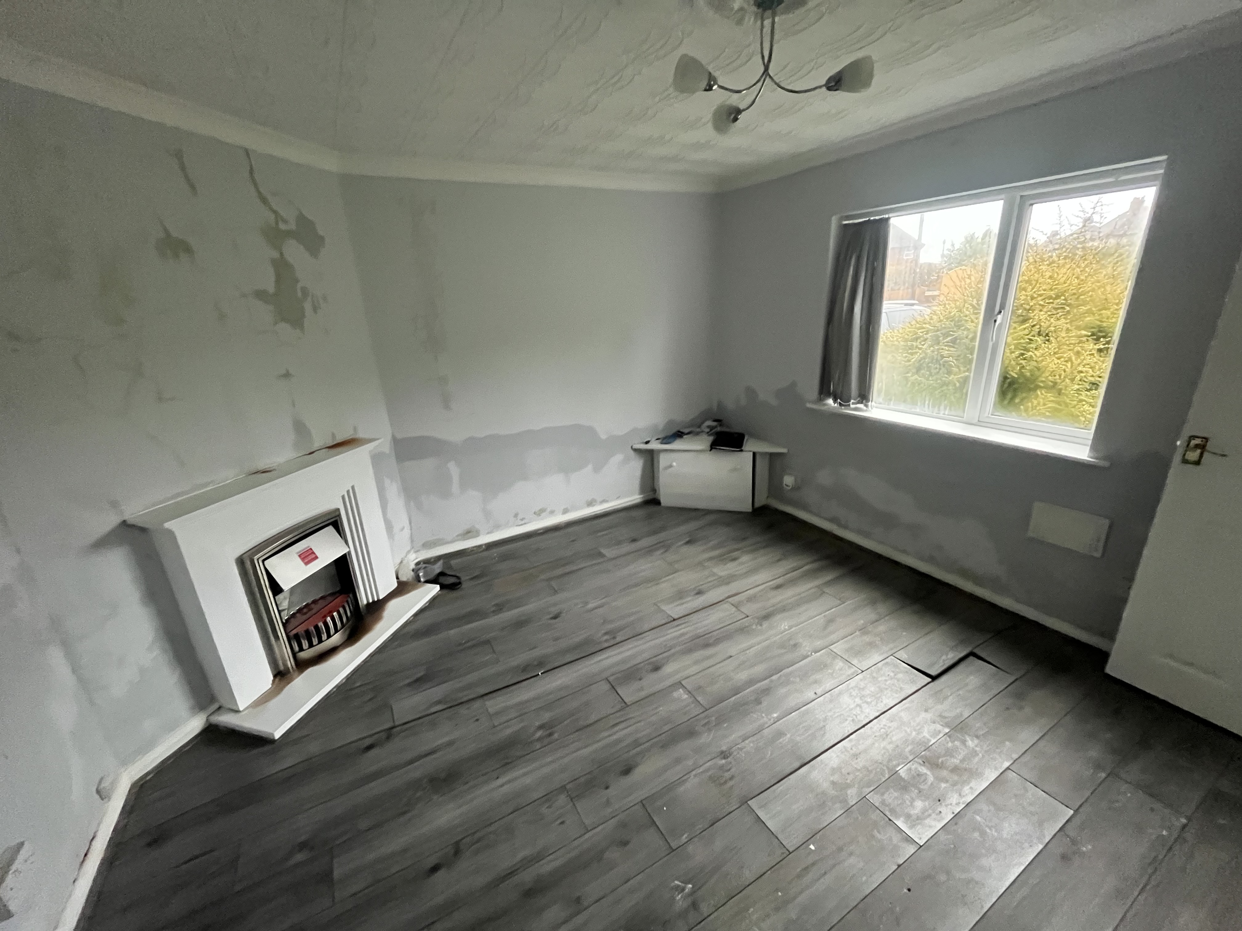 116 Laurel Road, Dudley, West Midlands DY1 3PR