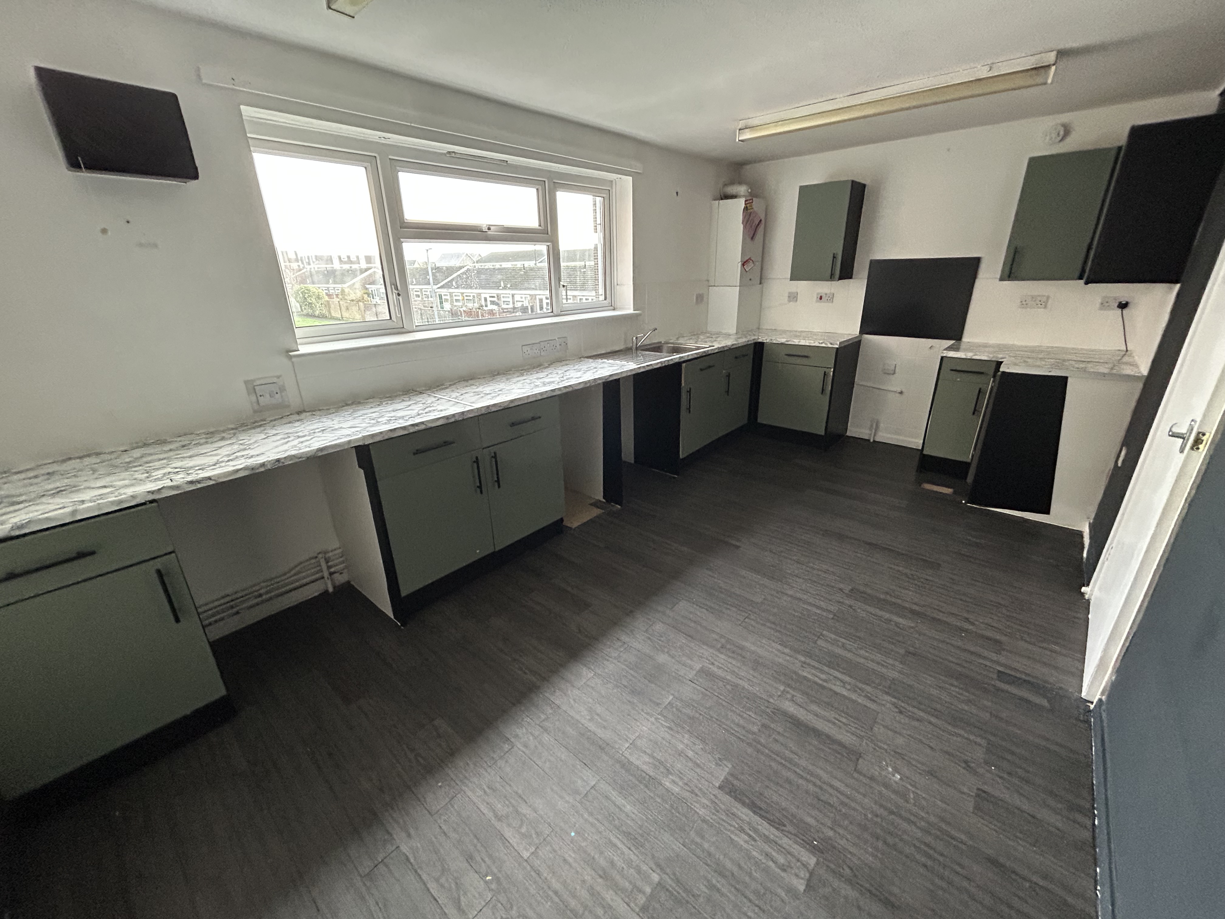 16 Nursery Road, St. Neots PE19 1NT