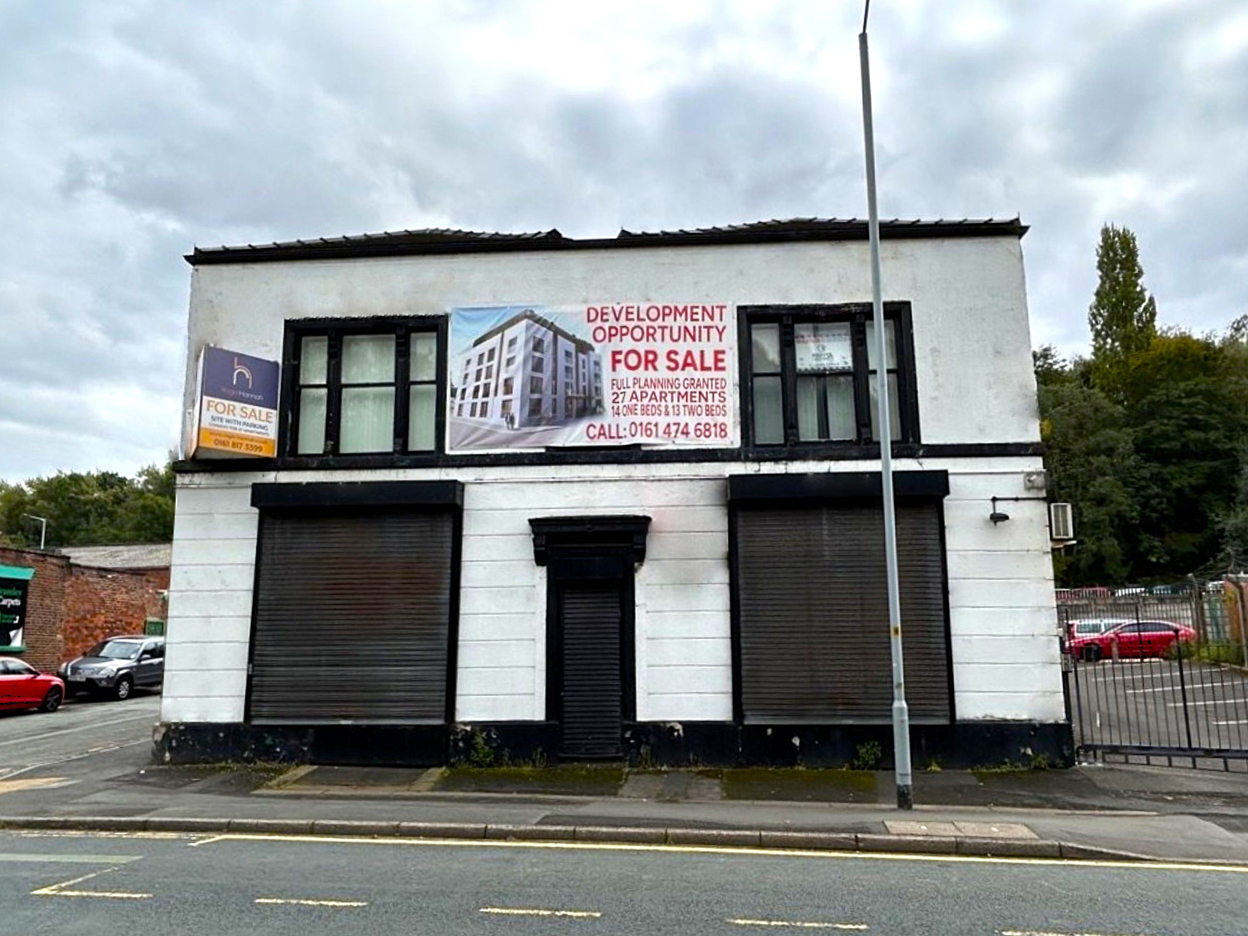 40 Newbridge Lane, Stockport, Cheshire SK1 2NA