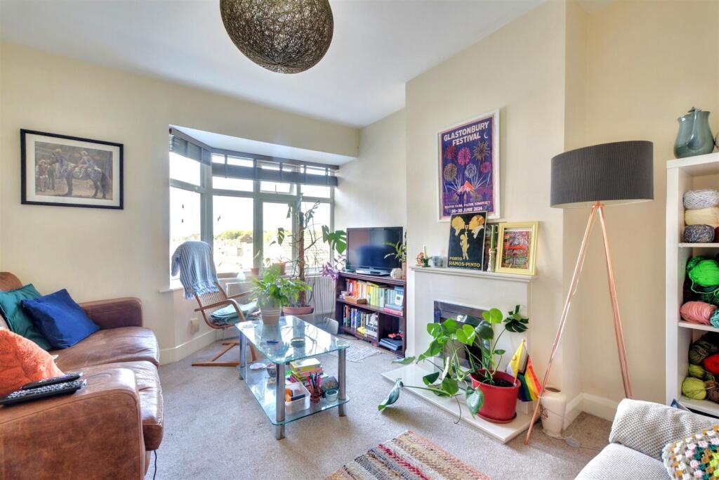 18 Hood Street, Nottingham NG5 4DH