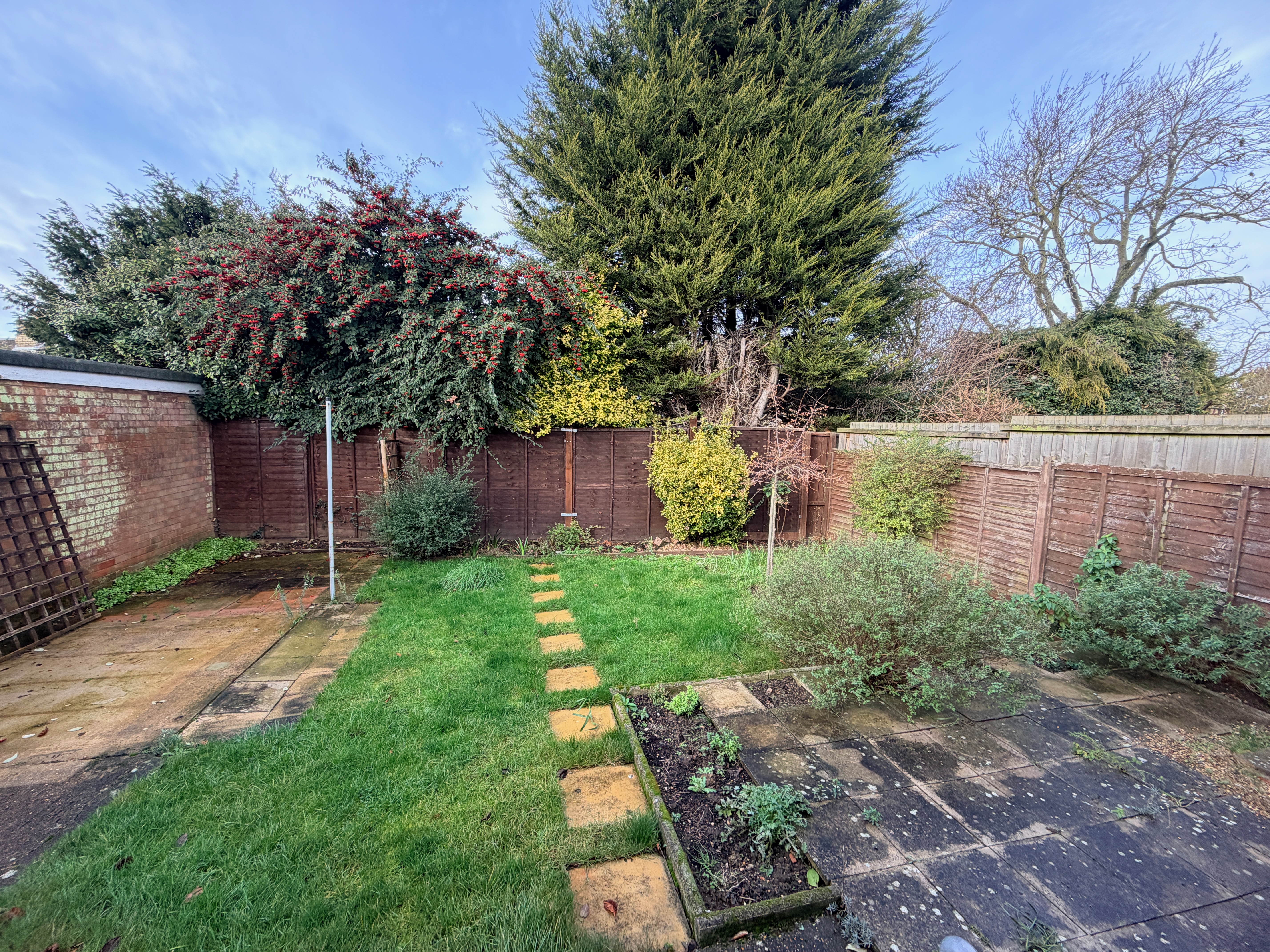 1 Moorfield Way, Great Stukeley, Huntingdon PE28 4AW