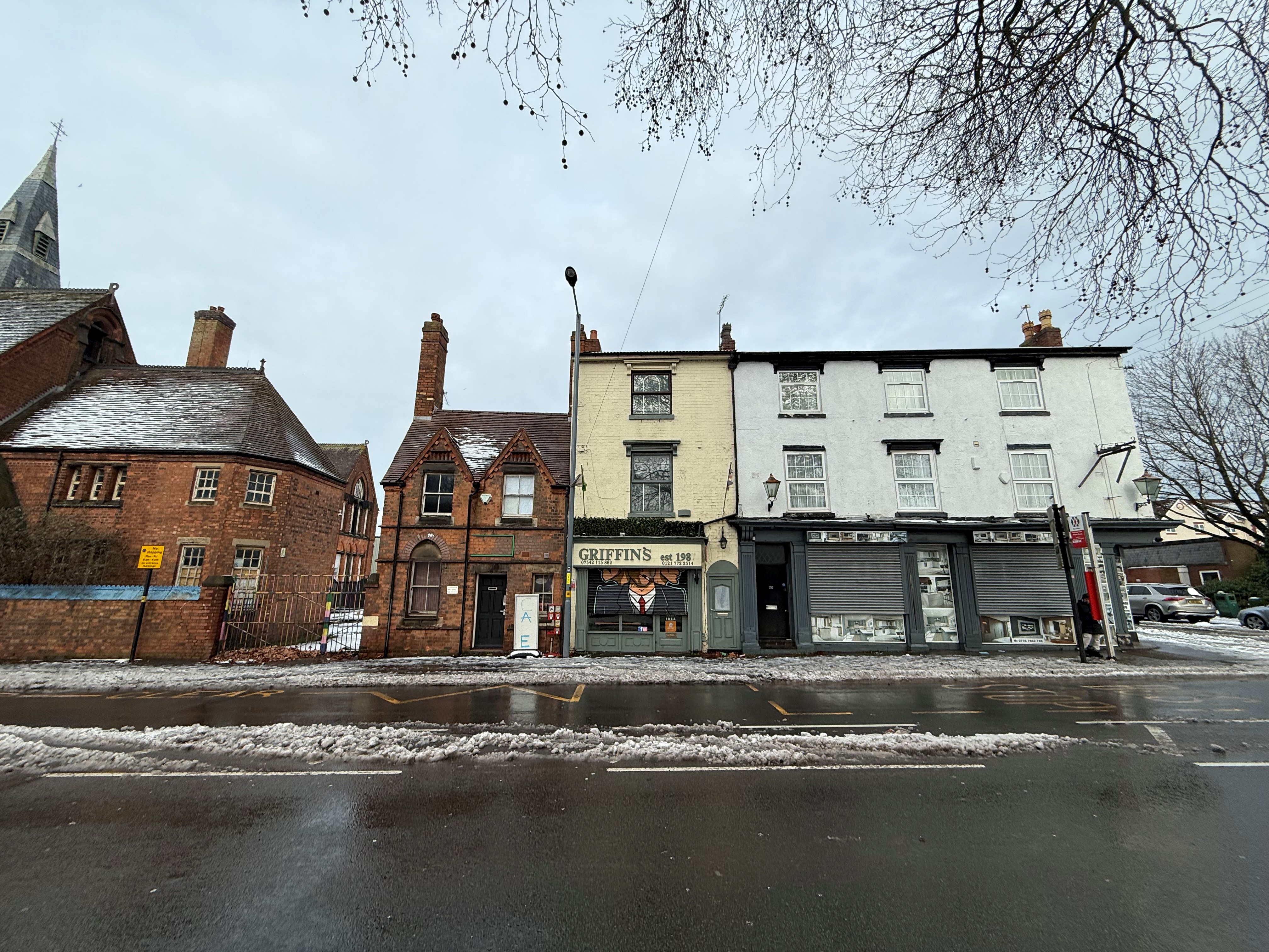 Freehold Mid Terraced Mixed-Use Property