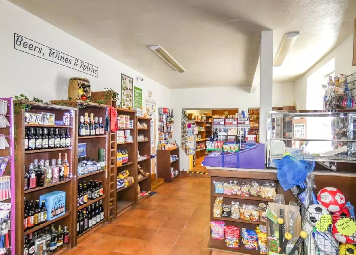 Property image #2