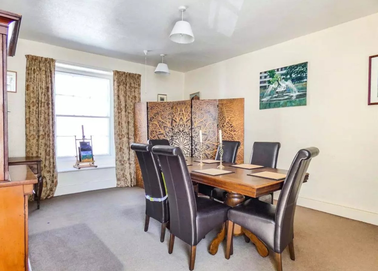 Property image #6