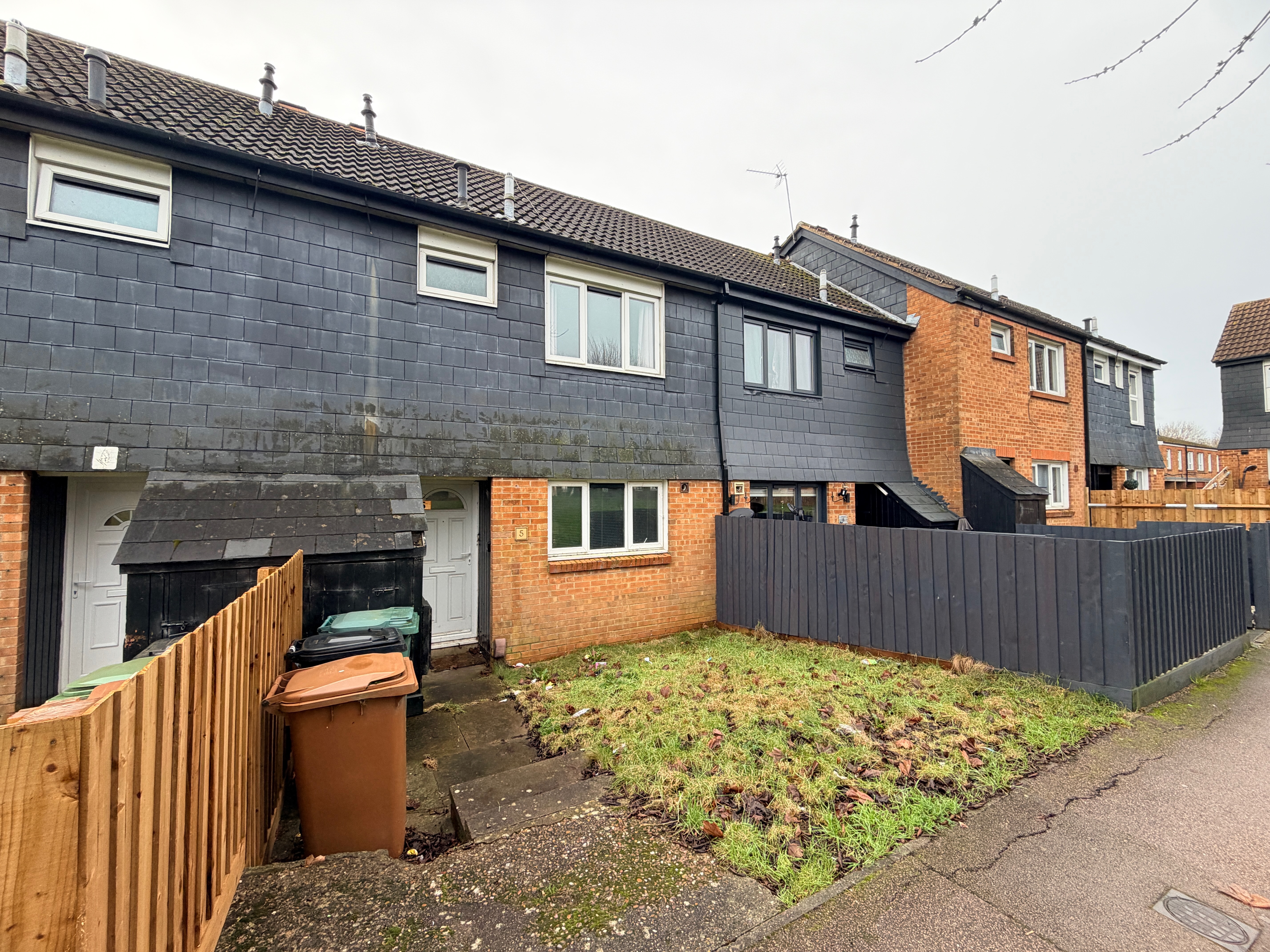 5 Brooke Green, Wellingborough NN8 3LN