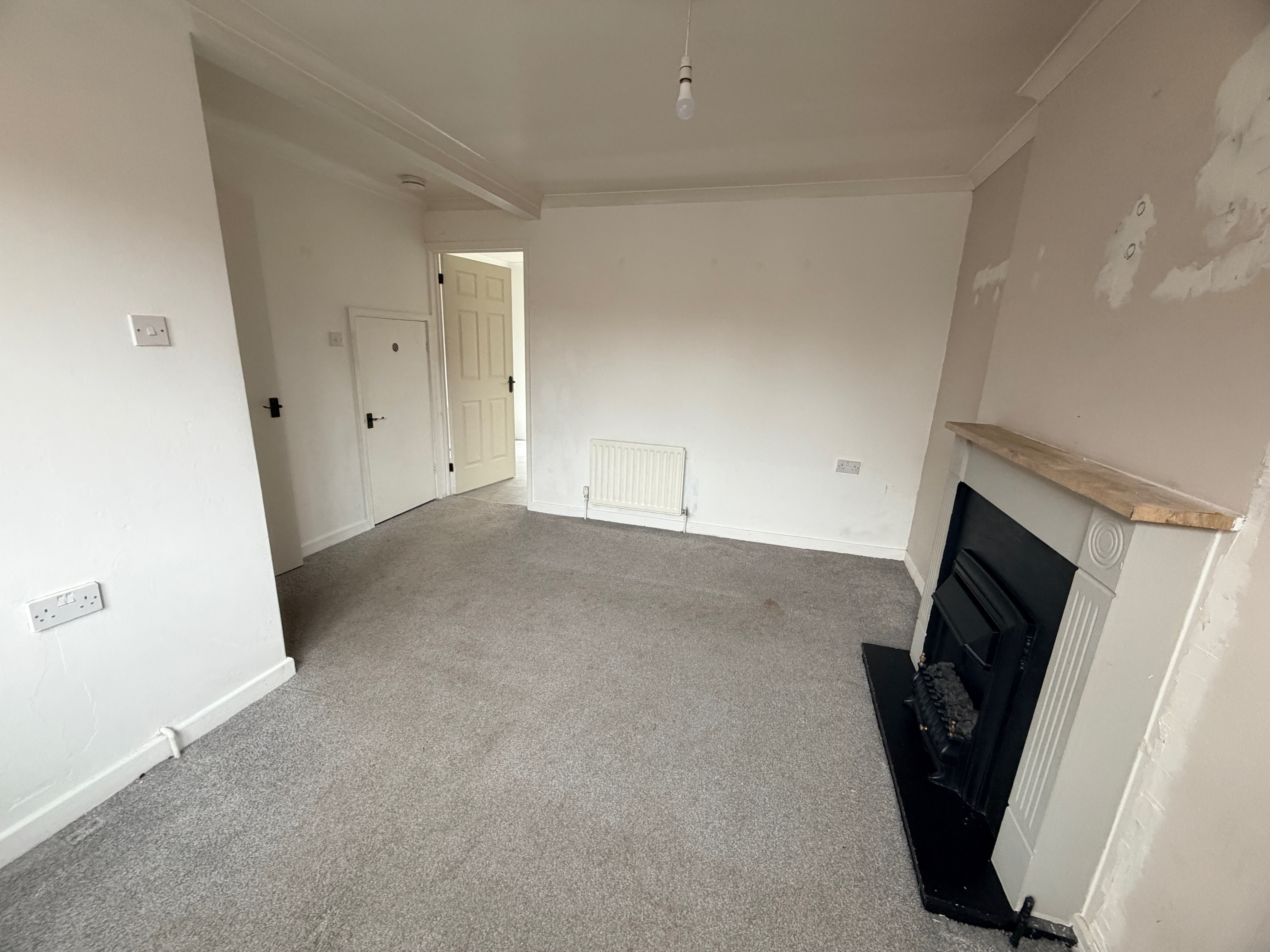 28 Buttermere, Wellingborough NN8 3ZA