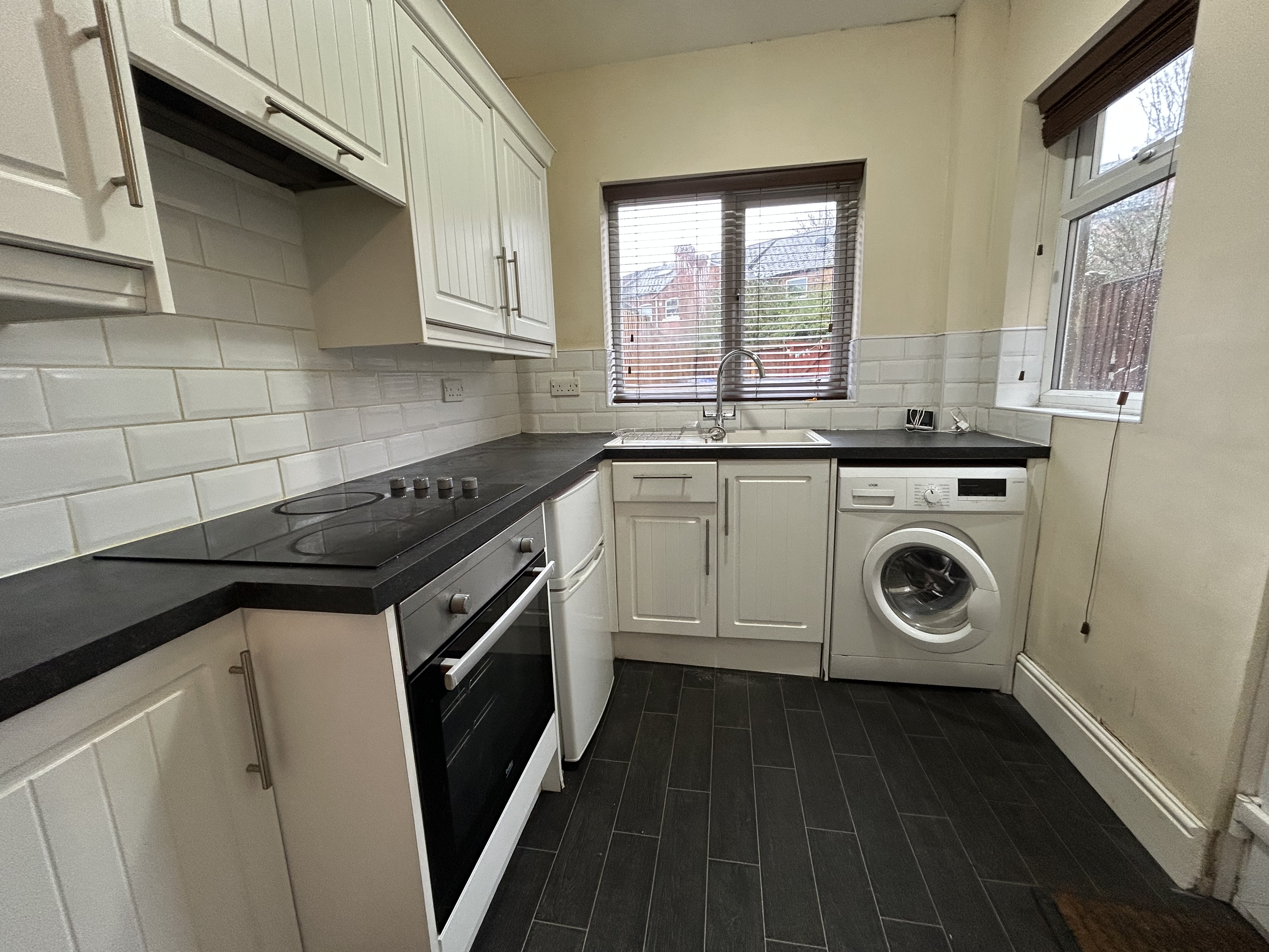 36 Deadmans Lane, Derby DE24 8WE