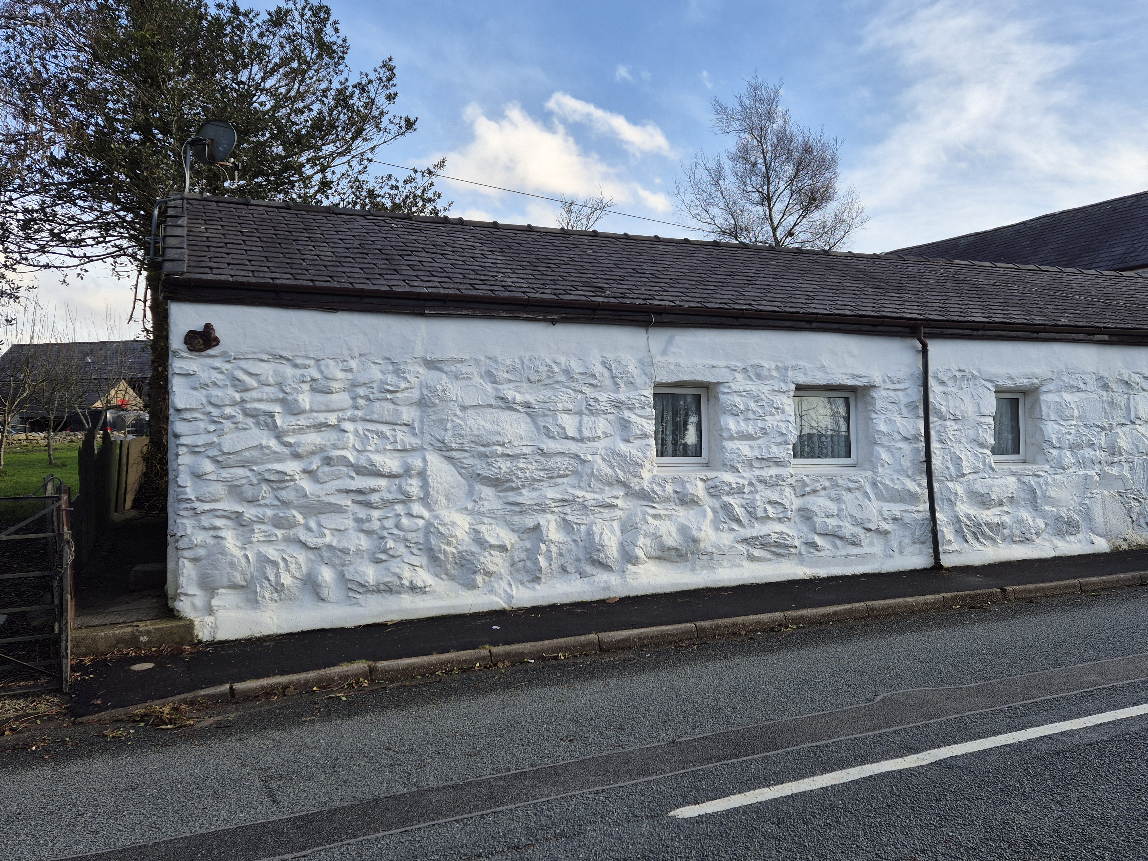 2 Felin Cerrig, Llanllyfni, Caernarfon LL54 6DD