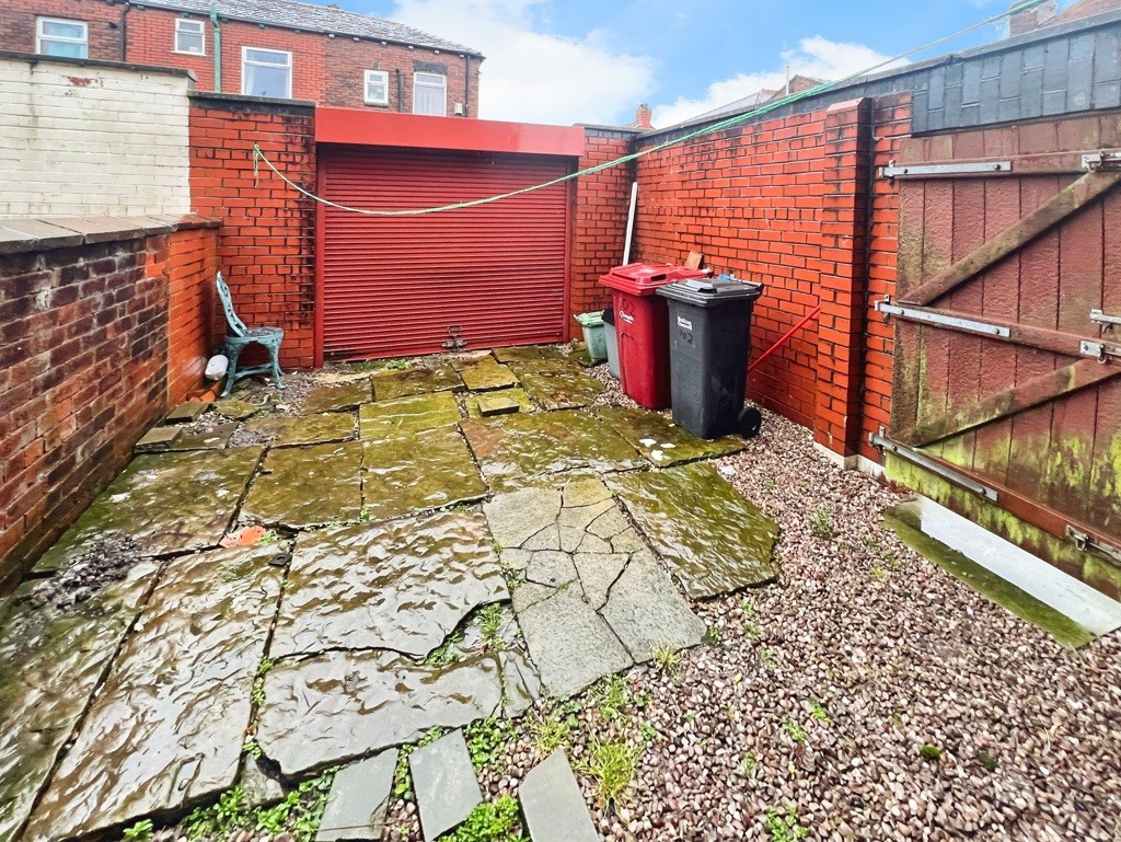 102 Beverley Road, Bolton, Lancashire BL1 4DY